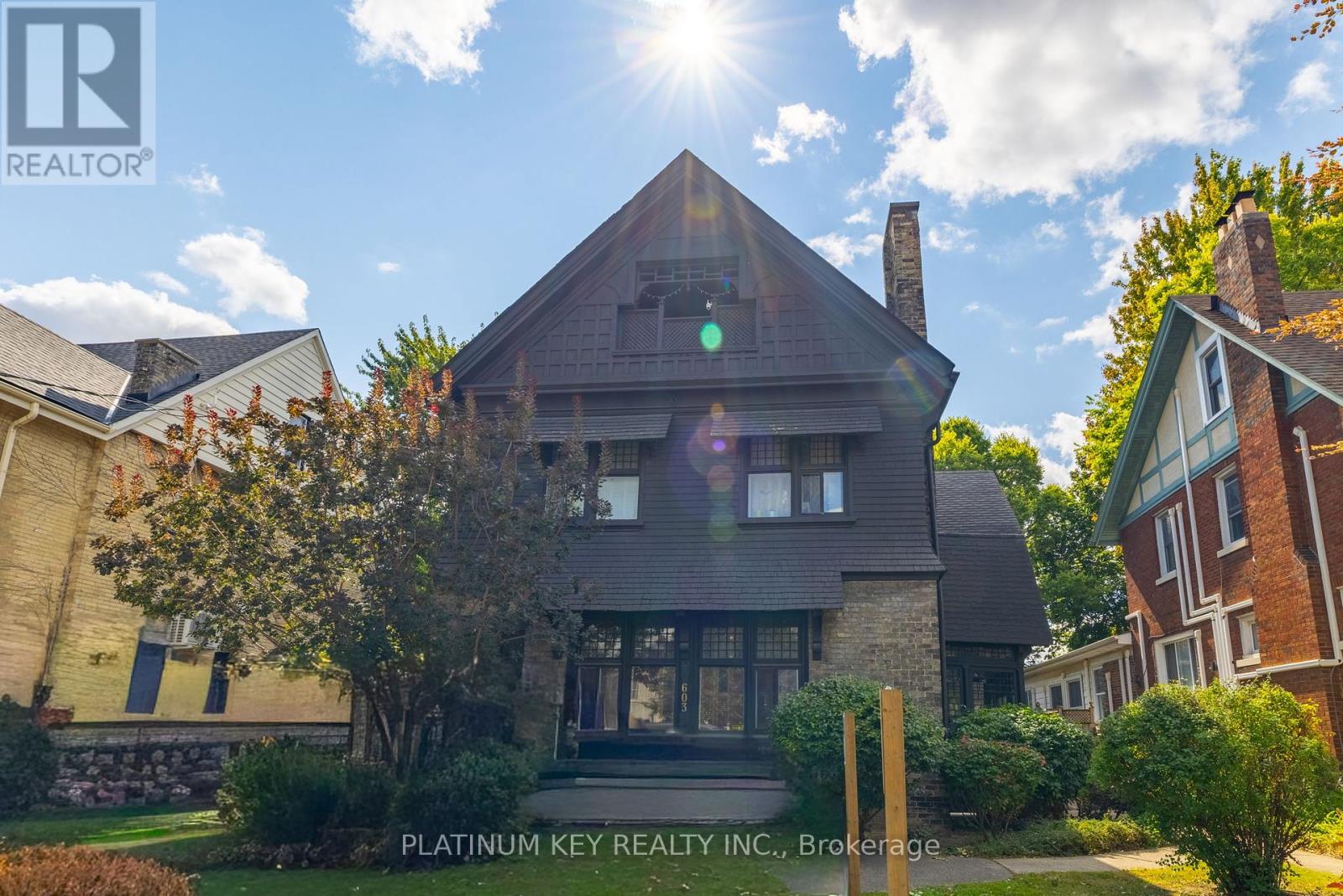 603 Queens Avenue, London East, Ontario  N6B 1Y9 - Photo 1 - X12393041