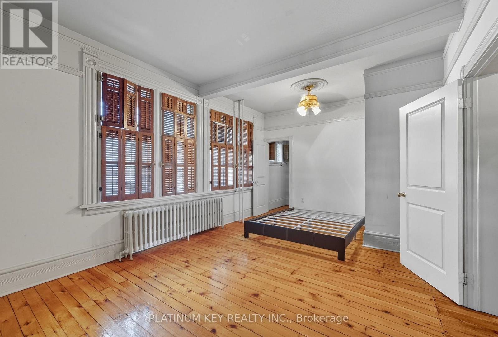 603 Queens Avenue, London East, Ontario  N6B 1Y9 - Photo 24 - X12393041