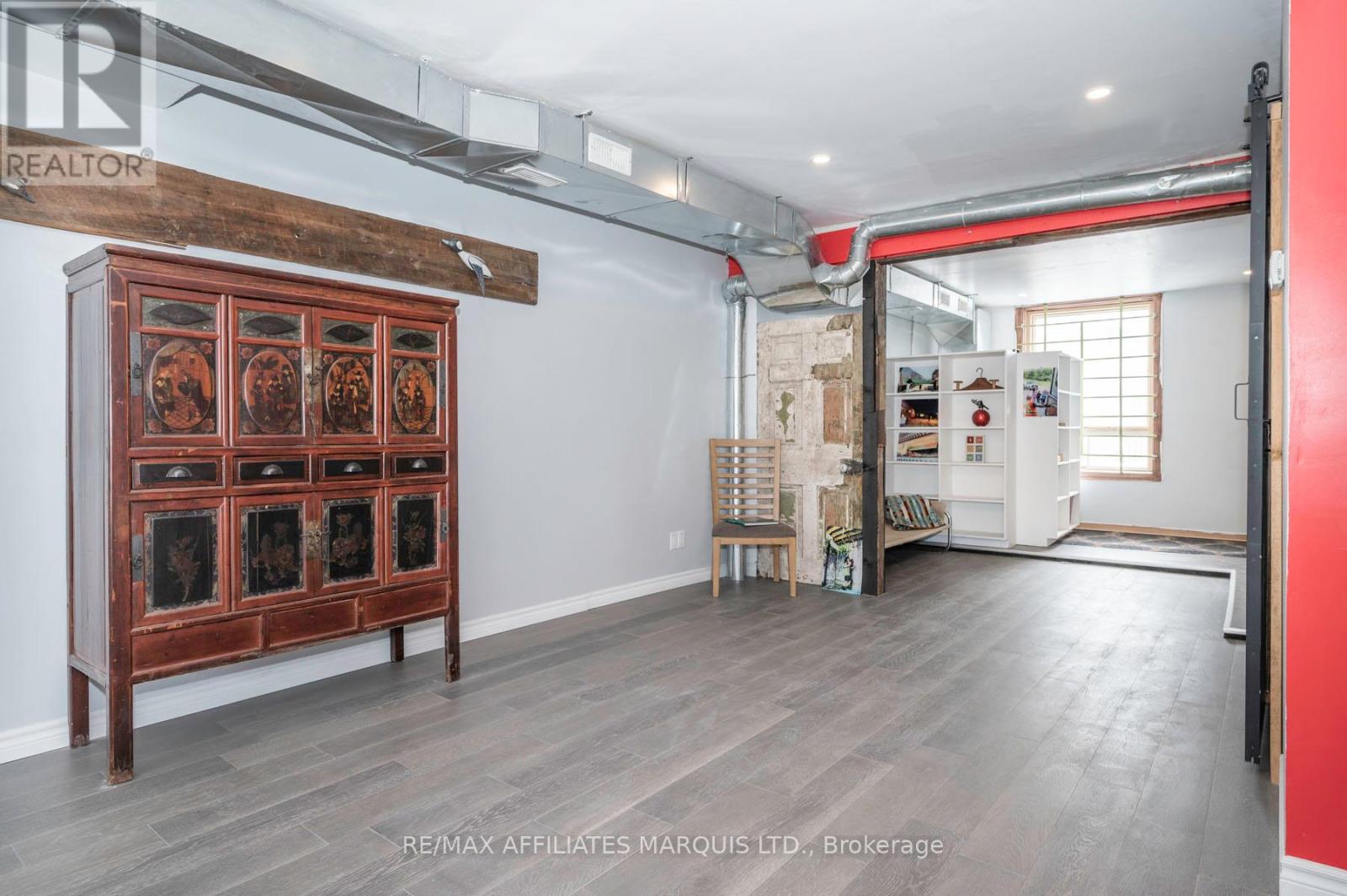 155 Montreal Road, Cornwall, Ontario  K6H 1B2 - Photo 5 - X12393058