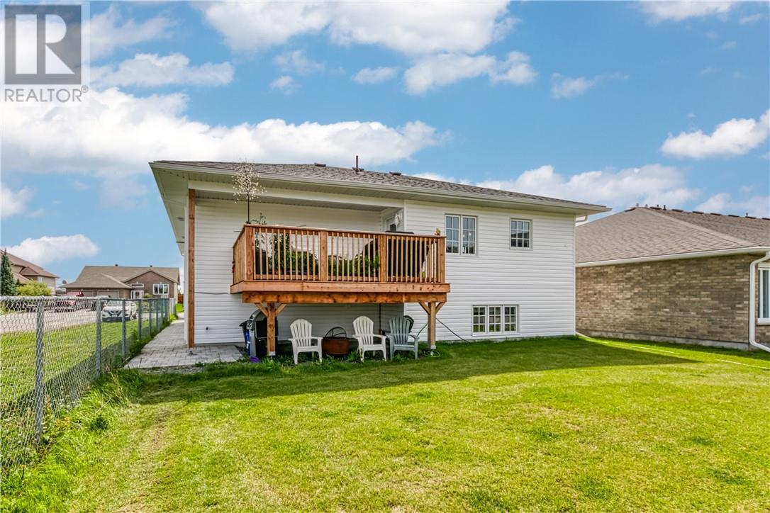 3356 Edna, Chelmsford, Ontario  P0M 1L0 - Photo 4 - 2124438