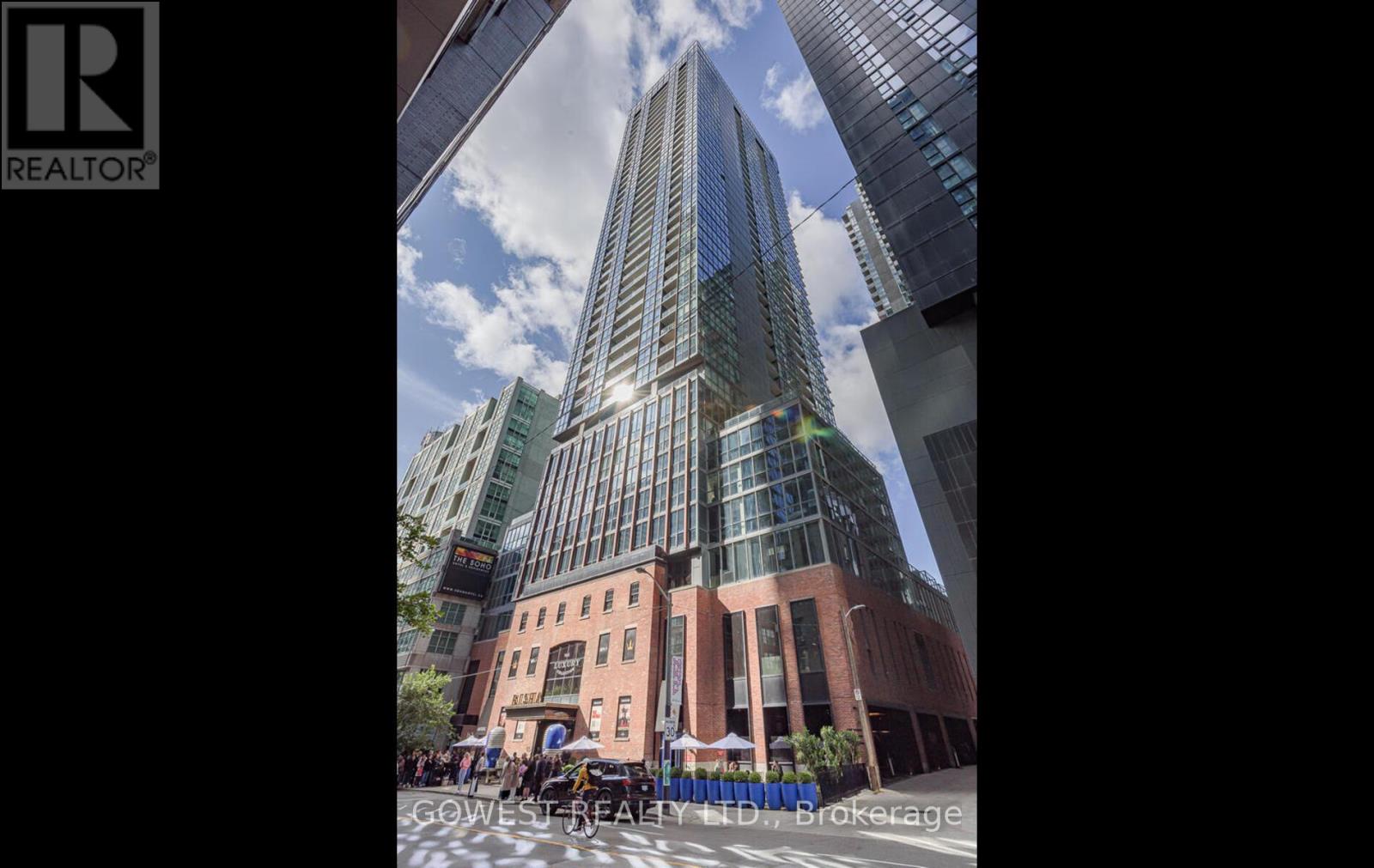 3111 - 88 Blue Jays Way, Toronto, Ontario  M5V 2G3 - Photo 2 - C12393056