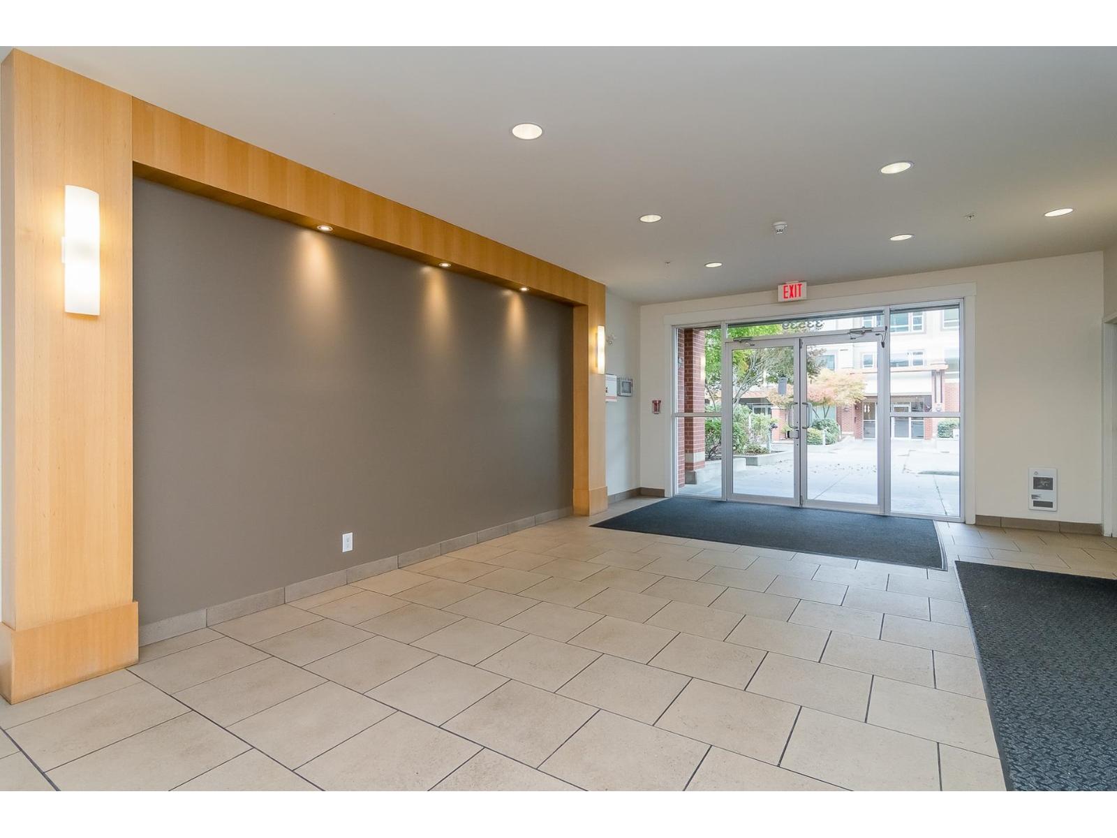 117 33539 Holland Avenue, Abbotsford, British Columbia  V2S 0C6 - Photo 4 - R3045480
