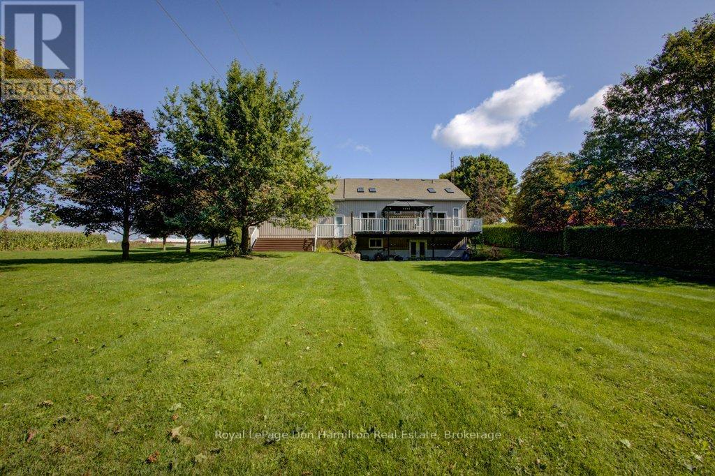 8298 8 Concession, Mapleton, Ontario  N0G 2K0 - Photo 29 - X12393089