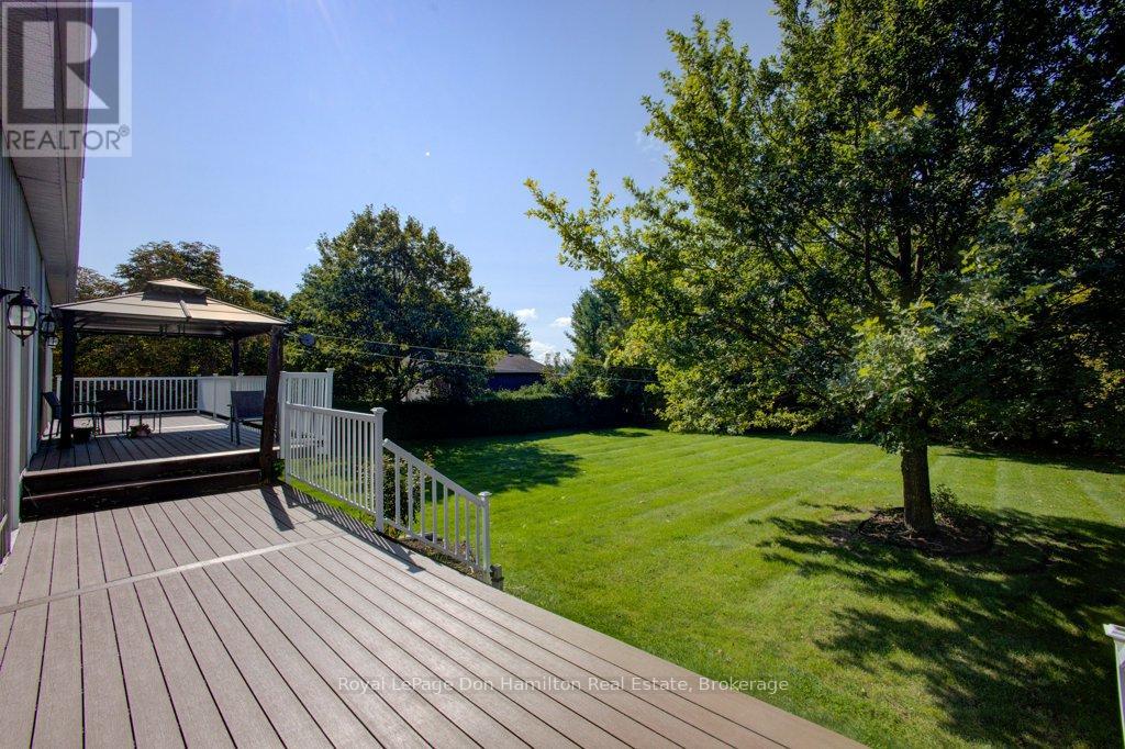 8298 8 Concession, Mapleton, Ontario  N0G 2K0 - Photo 33 - X12393089