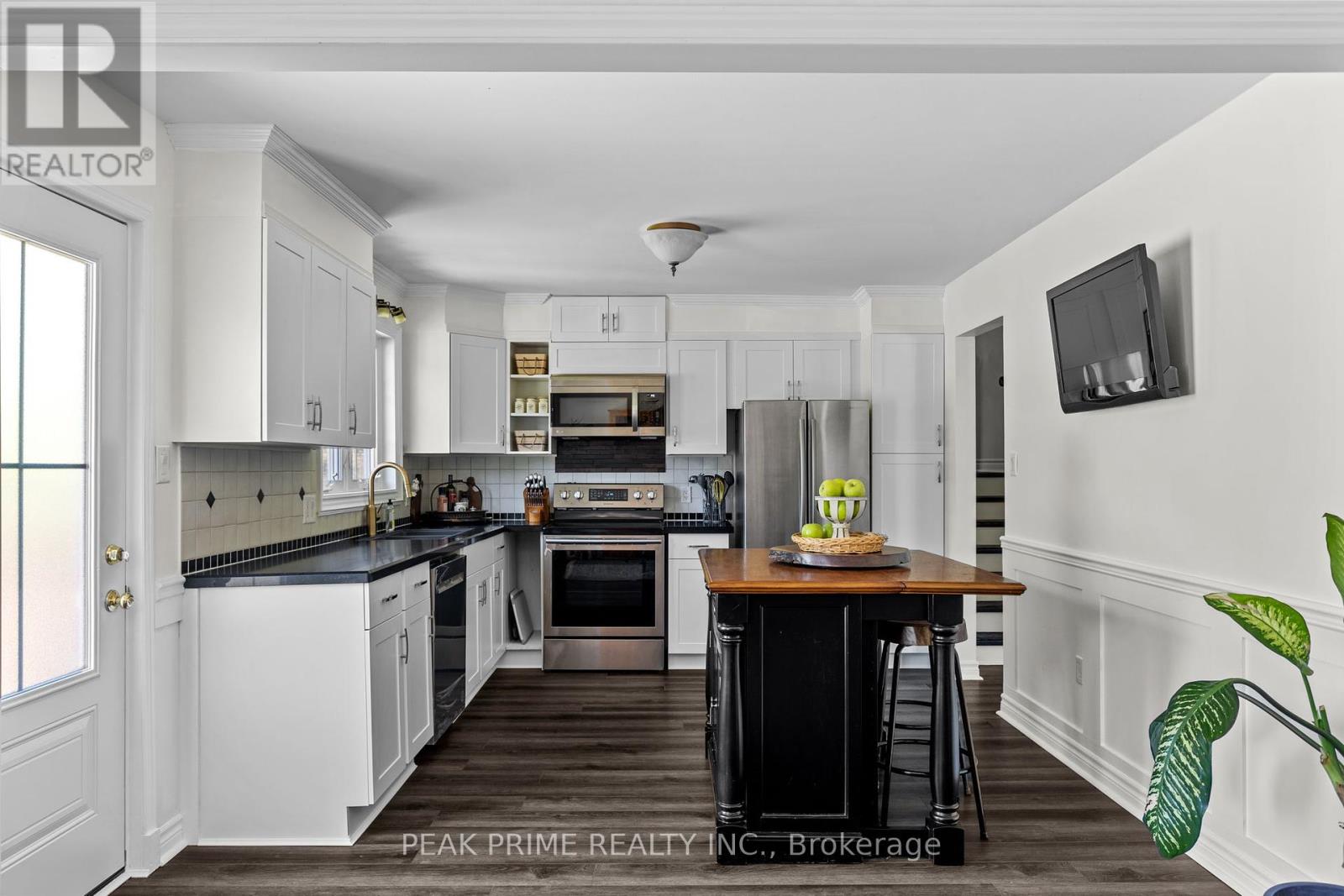 5502 Sunnidale Tosorontio Townline, Clearview, Ontario  L0M 1N0 - Photo 8 - S12393046