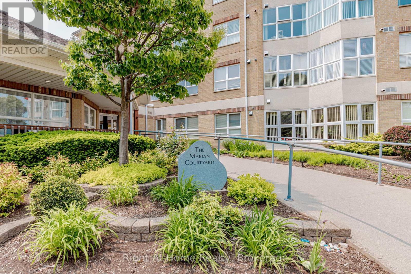 203 - 137 MARTIN STREET, Milton, Ontario