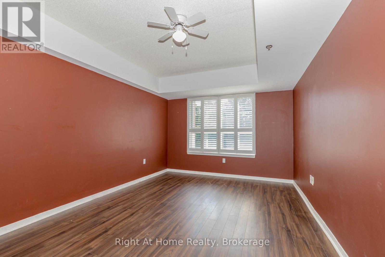 203 - 137 Martin Street, Milton, Ontario  L9T 5H4 - Photo 20 - W12393095