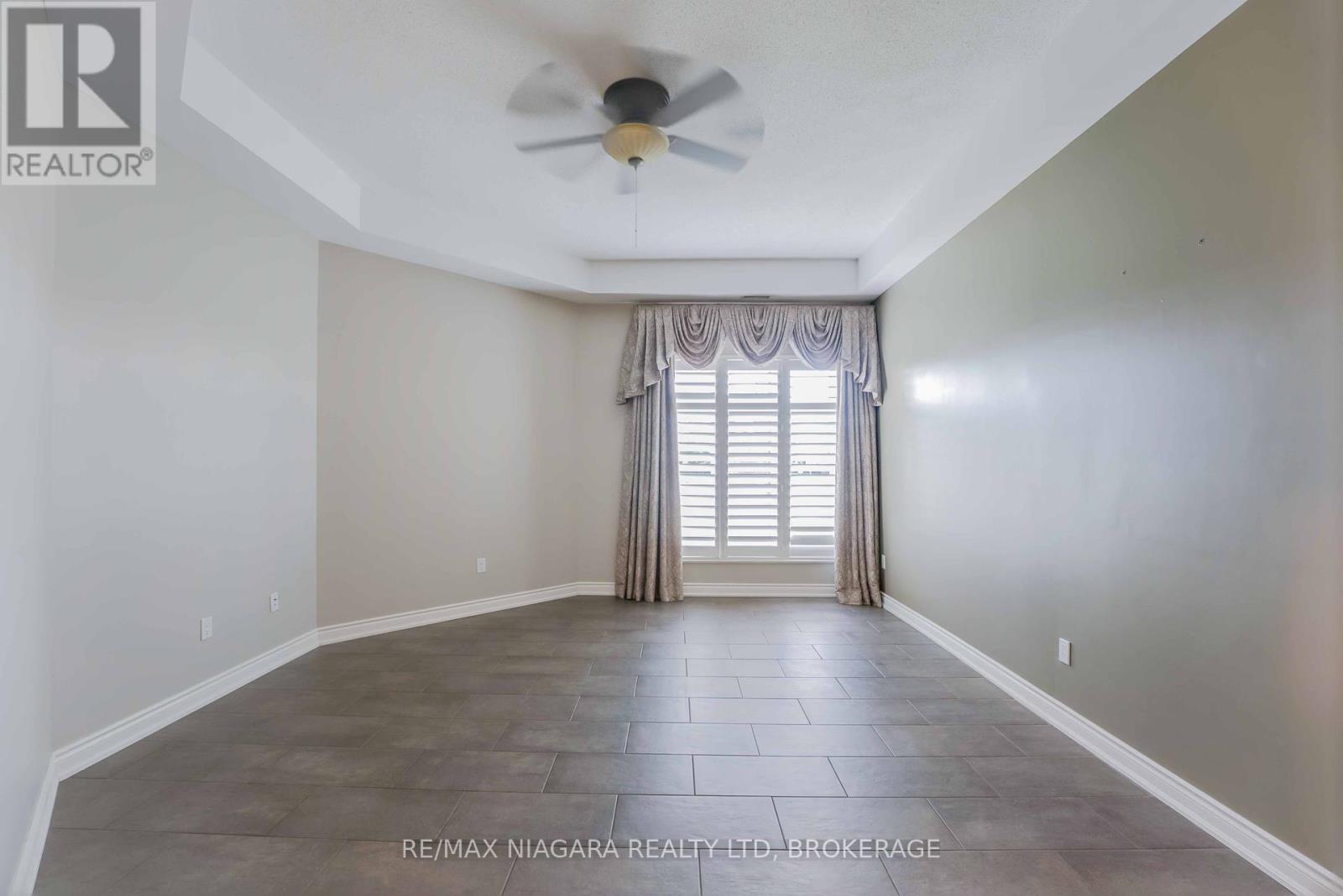 127 - 8111 Forest Glen Drive, Niagara Falls (Mt. Carmel), Ontario  L2H 2Y7 - Photo 25 - X12393085
