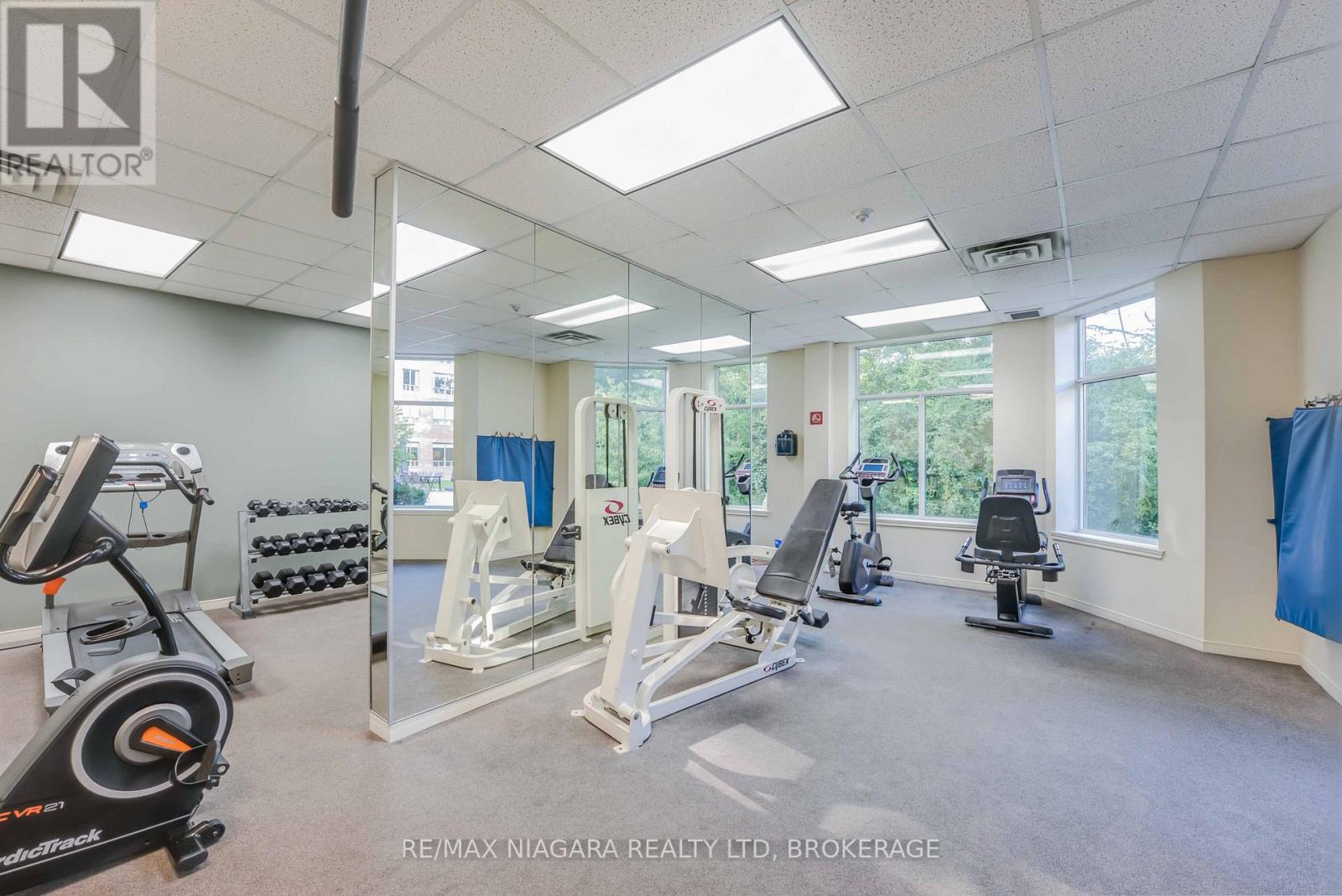 127 - 8111 Forest Glen Drive, Niagara Falls (Mt. Carmel), Ontario  L2H 2Y7 - Photo 31 - X12393085