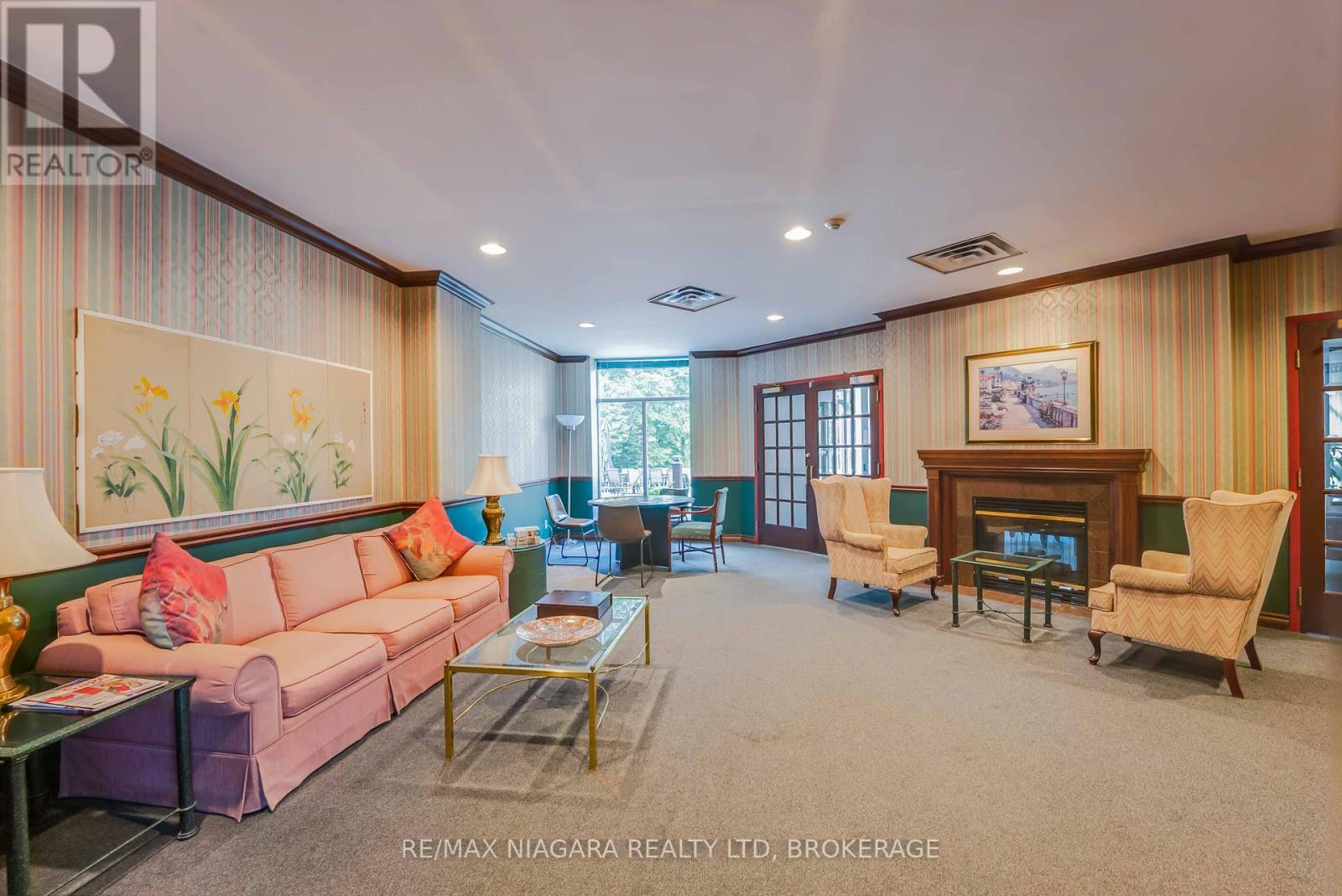 127 - 8111 Forest Glen Drive, Niagara Falls (Mt. Carmel), Ontario  L2H 2Y7 - Photo 35 - X12393085