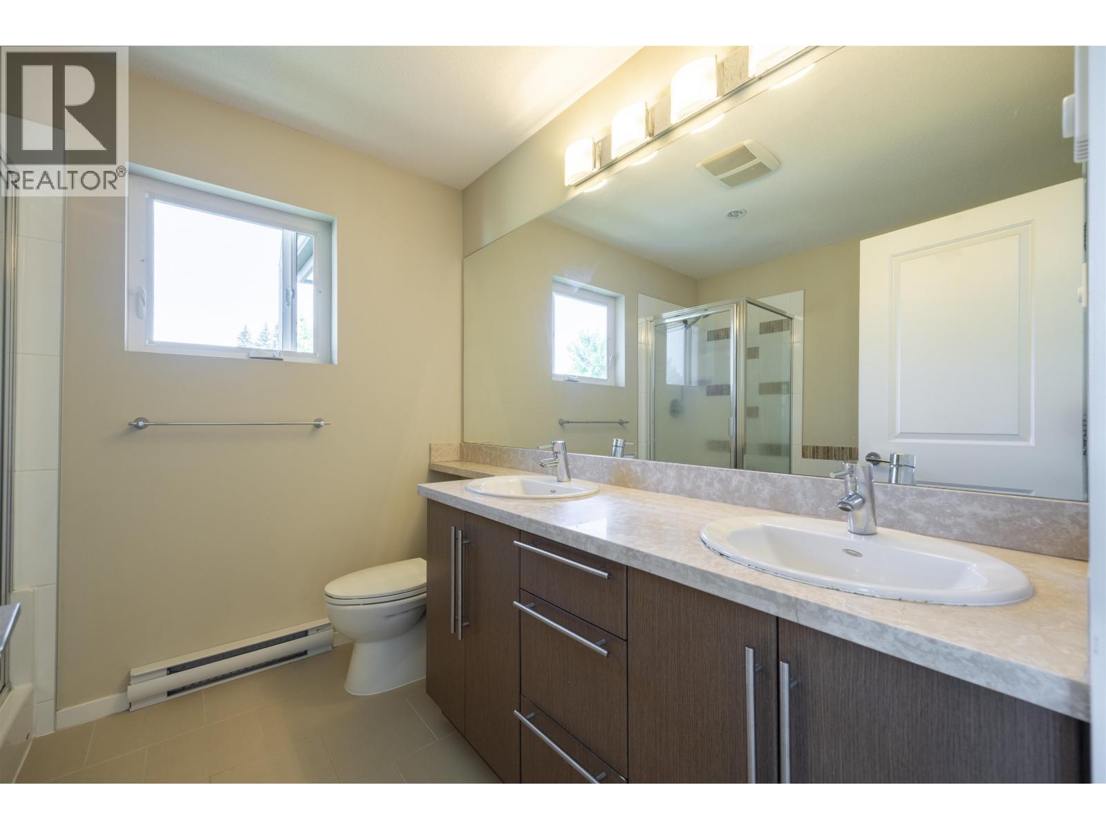 112 1125 Kensal Place, Coquitlam, British Columbia  V3B 0G3 - Photo 13 - R3046024