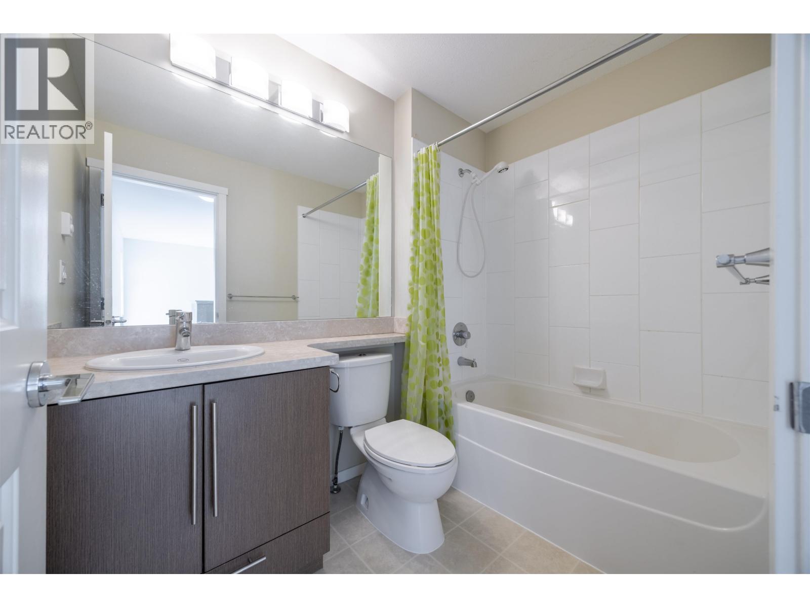 112 1125 Kensal Place, Coquitlam, British Columbia  V3B 0G3 - Photo 19 - R3046024
