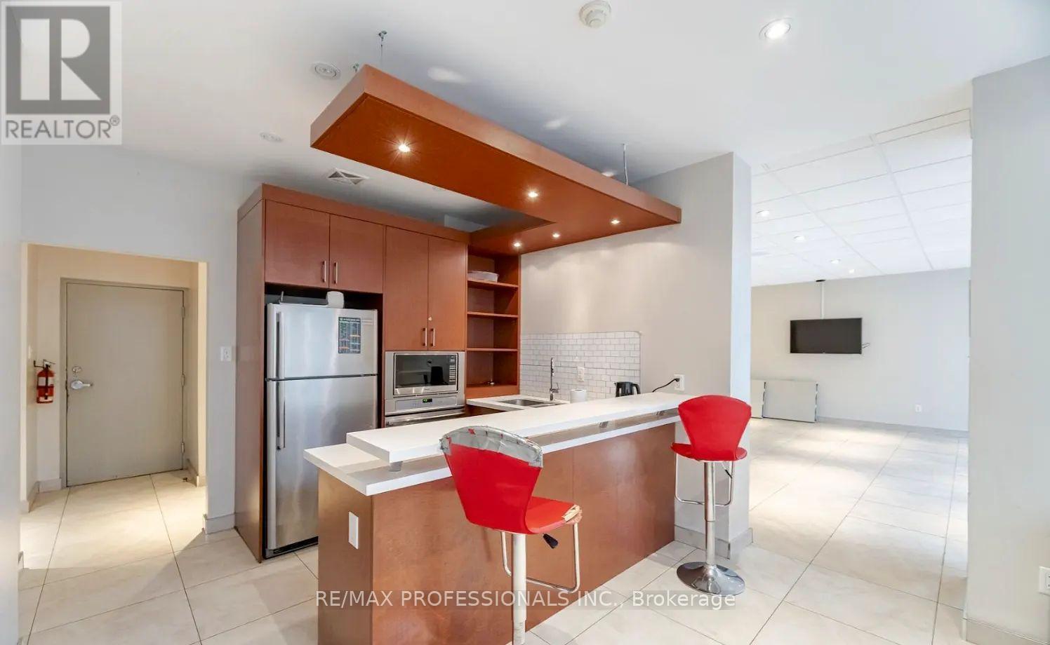 1502 - 50 Kingsbridge Garden Circle, Mississauga, Ontario  L5R 1Y2 - Photo 20 - W12393075