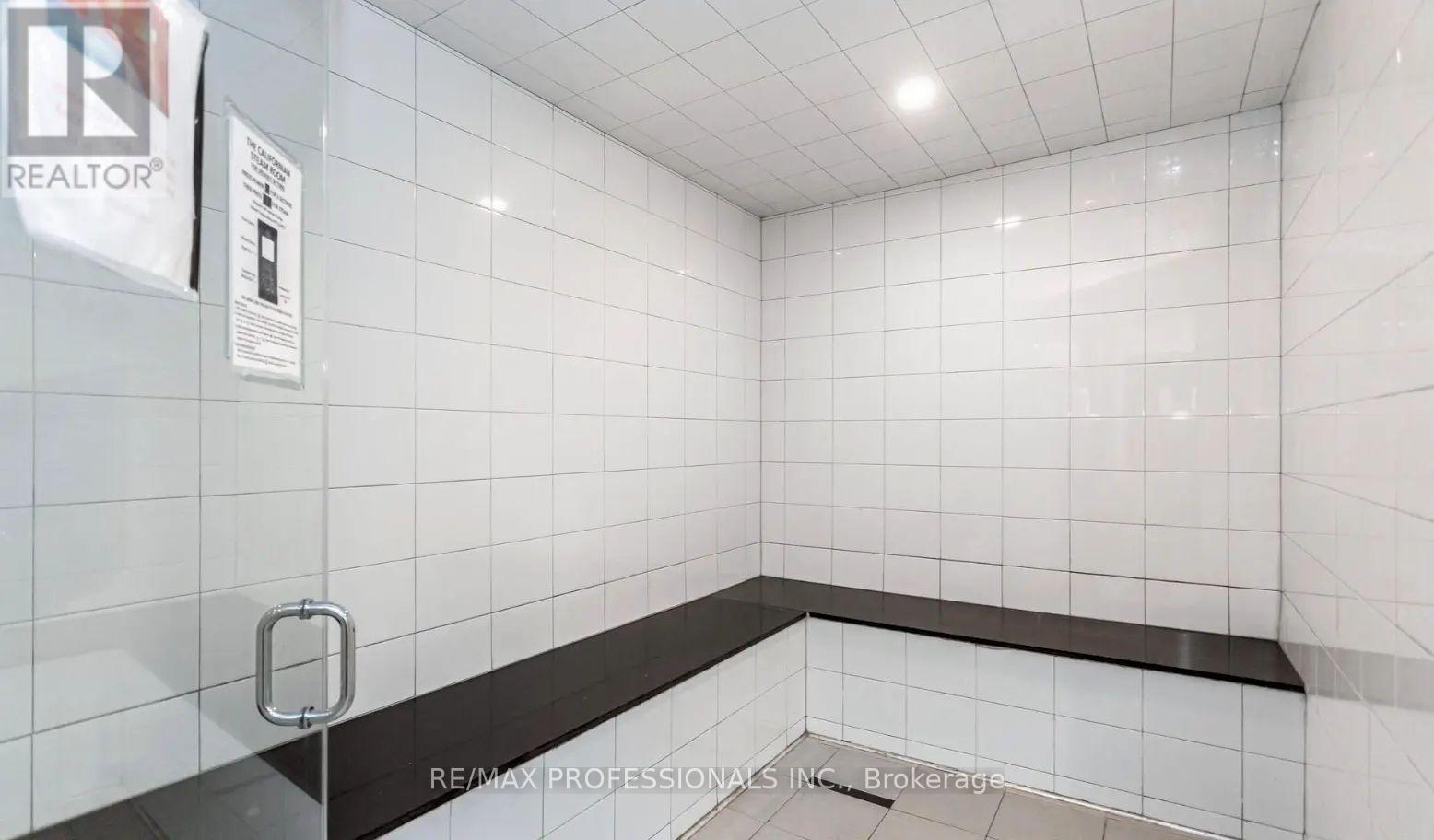 1502 - 50 Kingsbridge Garden Circle, Mississauga, Ontario  L5R 1Y2 - Photo 21 - W12393075