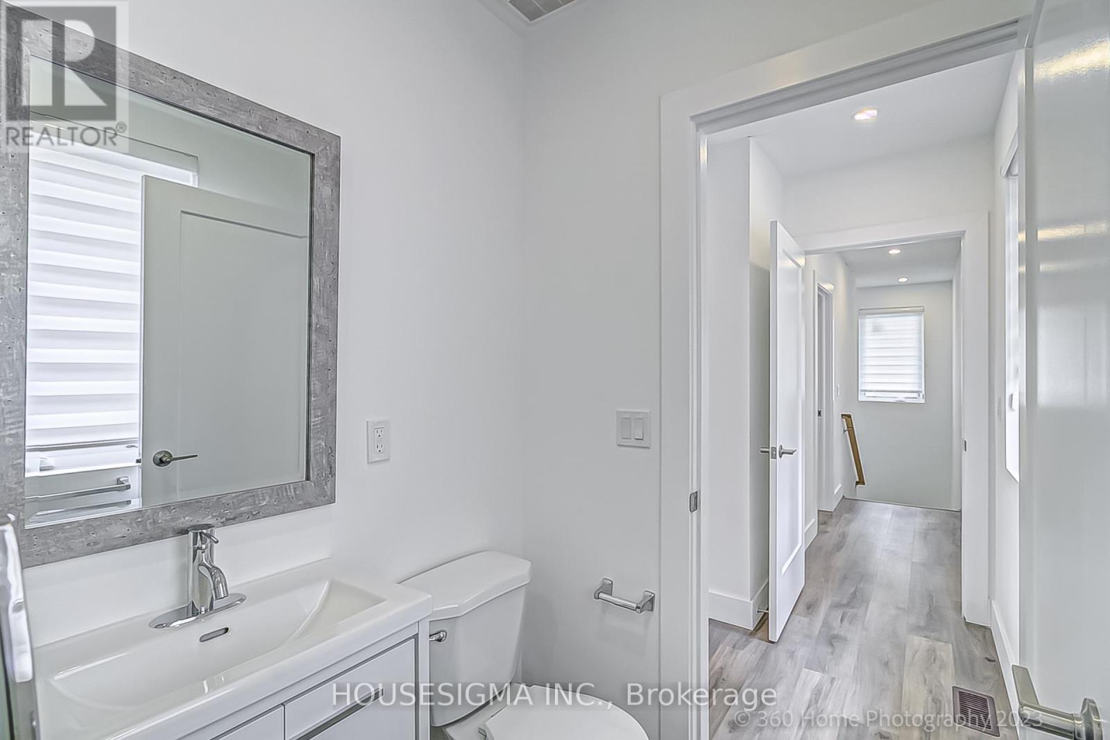 Laneway - 104 Pembroke Street, Toronto, Ontario  M5A 2N8 - Photo 13 - C12393091