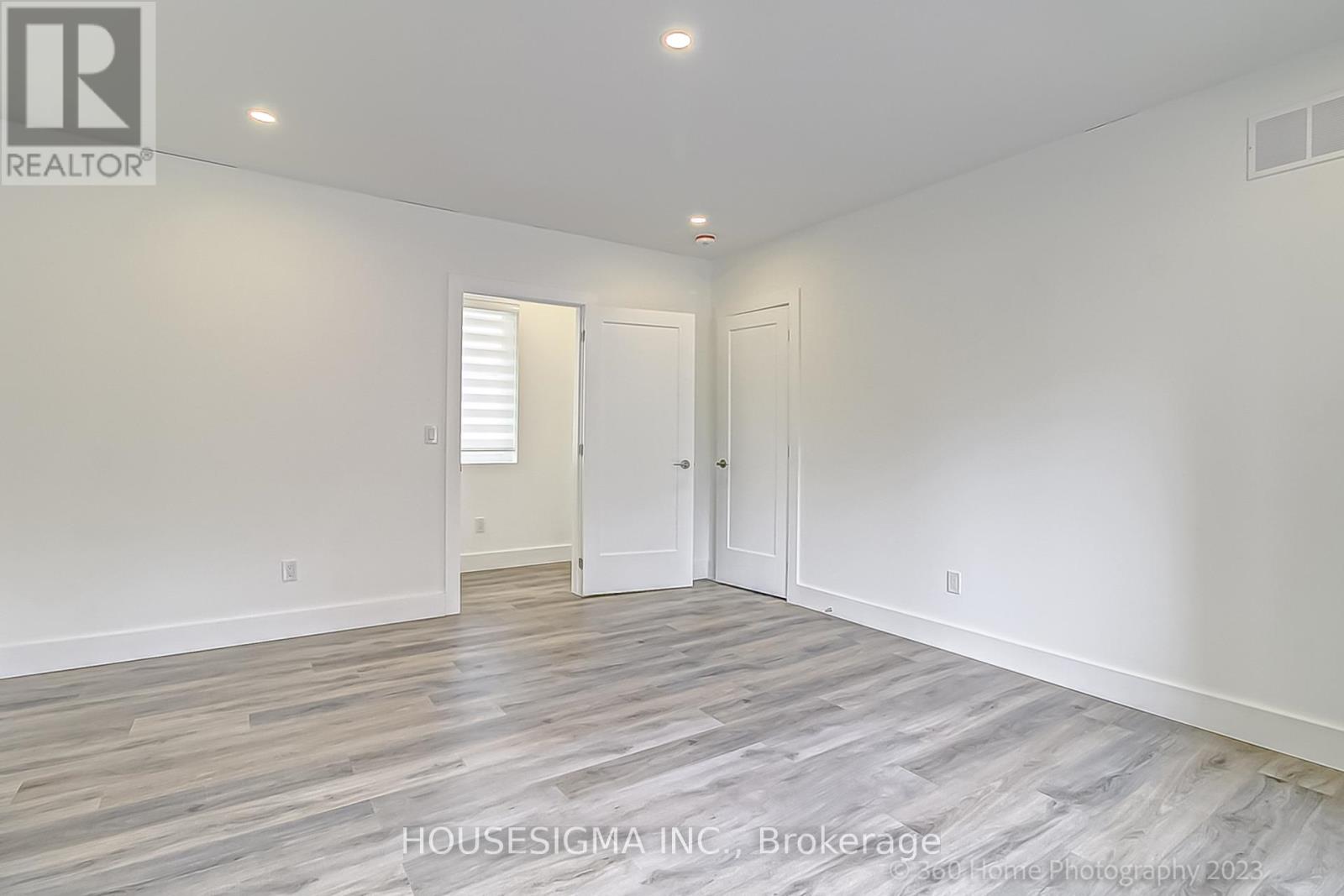 Laneway - 104 Pembroke Street, Toronto, Ontario  M5A 2N8 - Photo 15 - C12393091