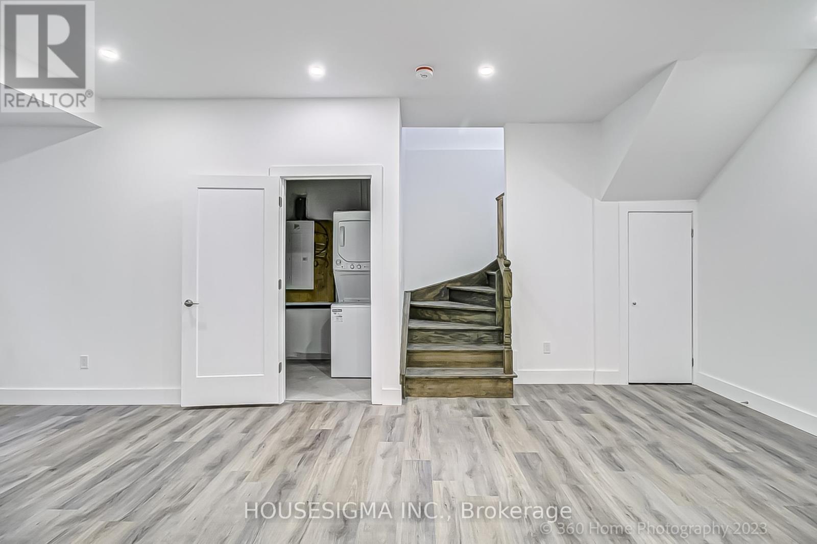 Laneway - 104 Pembroke Street, Toronto, Ontario  M5A 2N8 - Photo 19 - C12393091