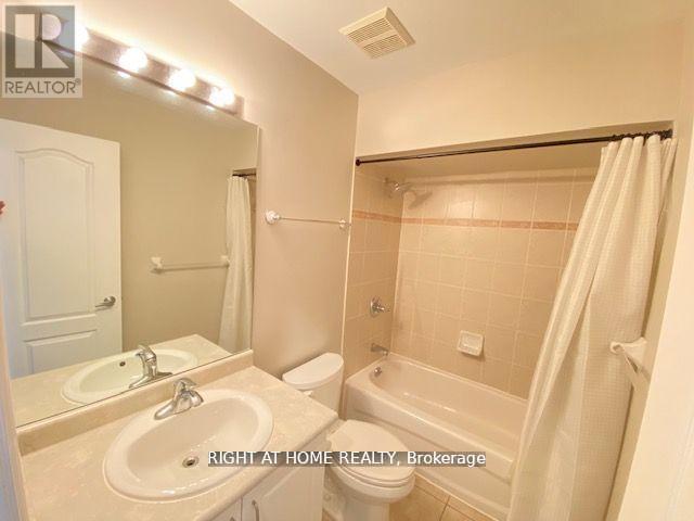 36 Michael Power Place, Toronto, Ontario  M9A 5G9 - Photo 11 - W12393094
