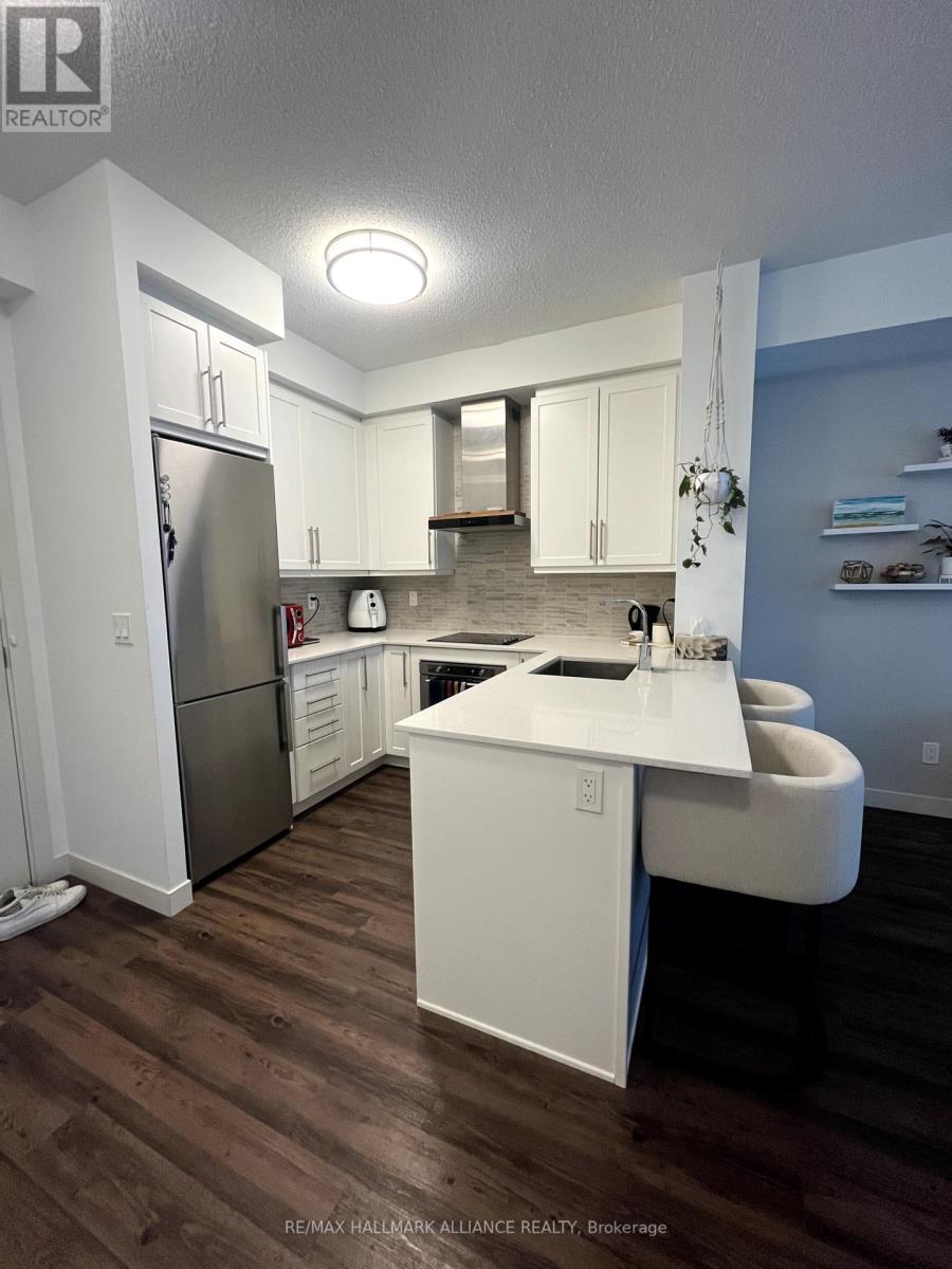 1708 - 2093 Fairview Street, Burlington, Ontario  L7R 0E6 - Photo 4 - W12392625