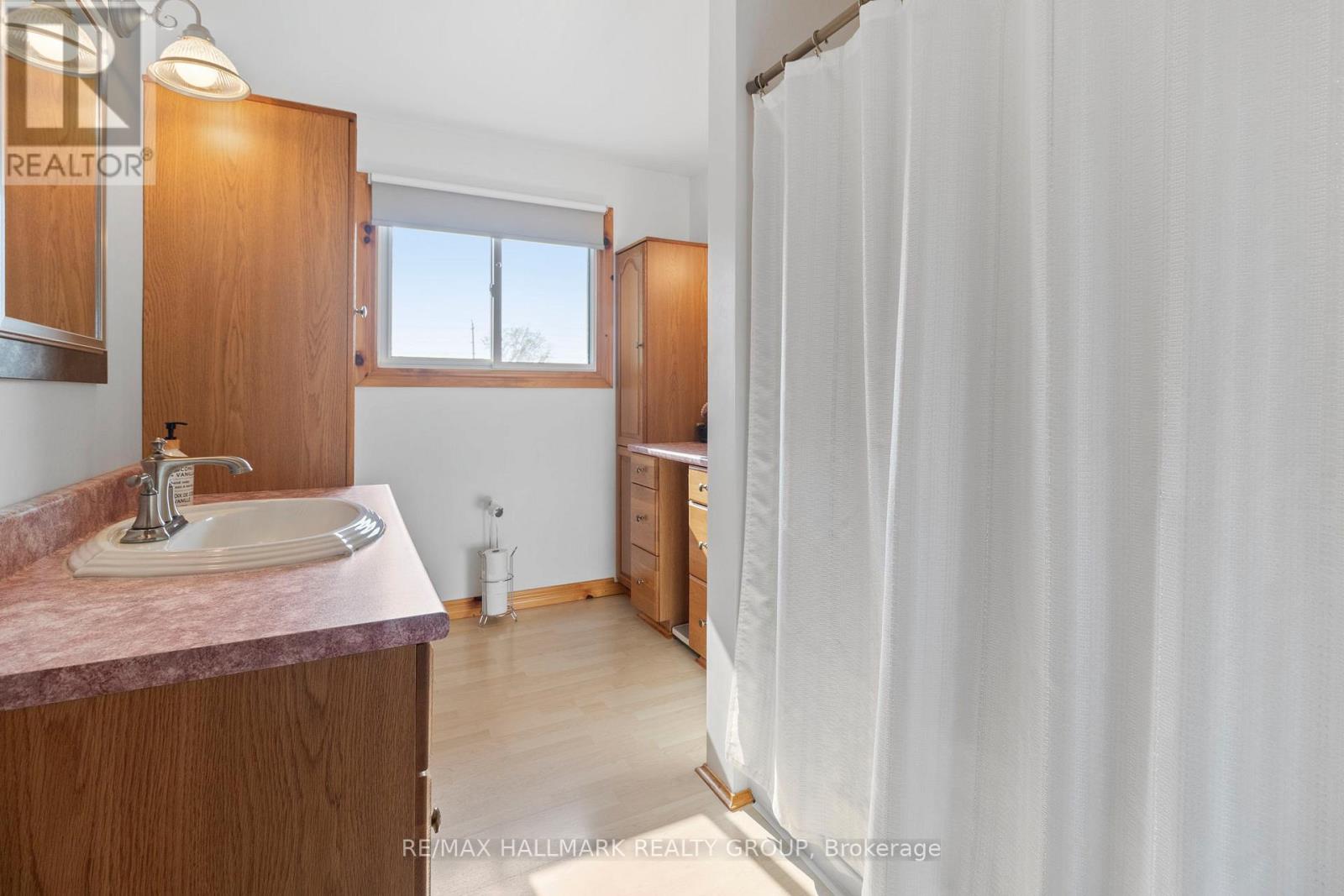 307 County Rd 5 Road, Front Of Yonge, Ontario  K0E 1R0 - Photo 23 - X12393109