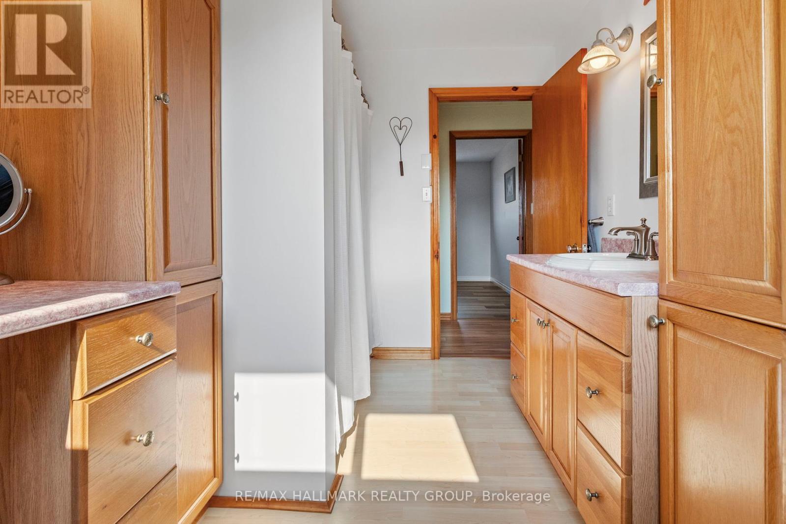 307 County Rd 5 Road, Front Of Yonge, Ontario  K0E 1R0 - Photo 24 - X12393109