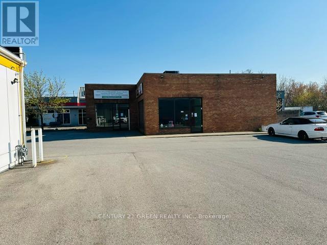 389a Ontario Street, St. Catharines, Ontario  L2R 5L3 - Photo 2 - X12393084