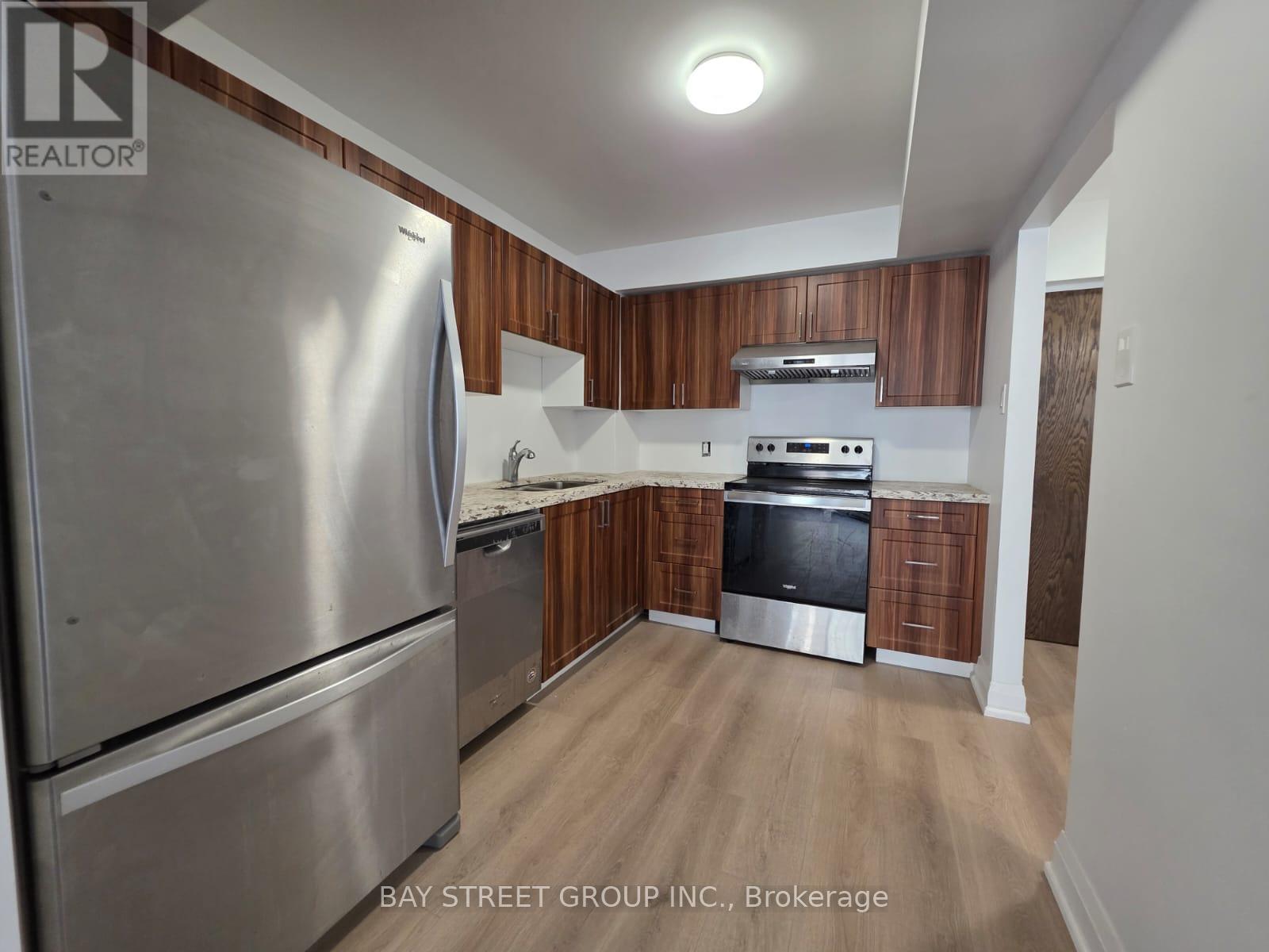 1305 - 65 Harbour Square, Toronto, Ontario  M5J 2L4 - Photo 7 - C12392531