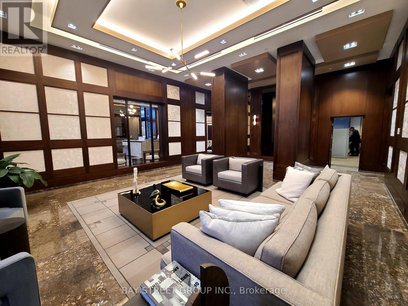 1305 - 65 Harbour Square, Toronto, Ontario  M5J 2L4 - Photo 11 - C12392531