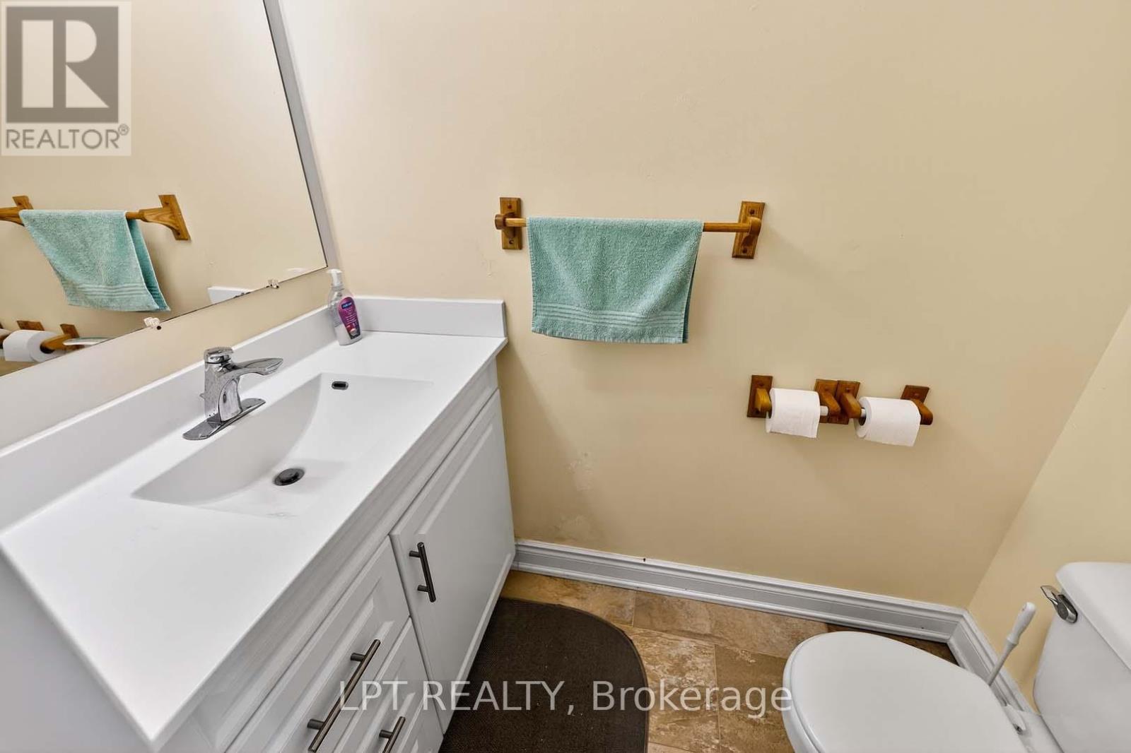 49 Kentish Crescent, Toronto, Ontario  M1S 2Z3 - Photo 17 - E12389381
