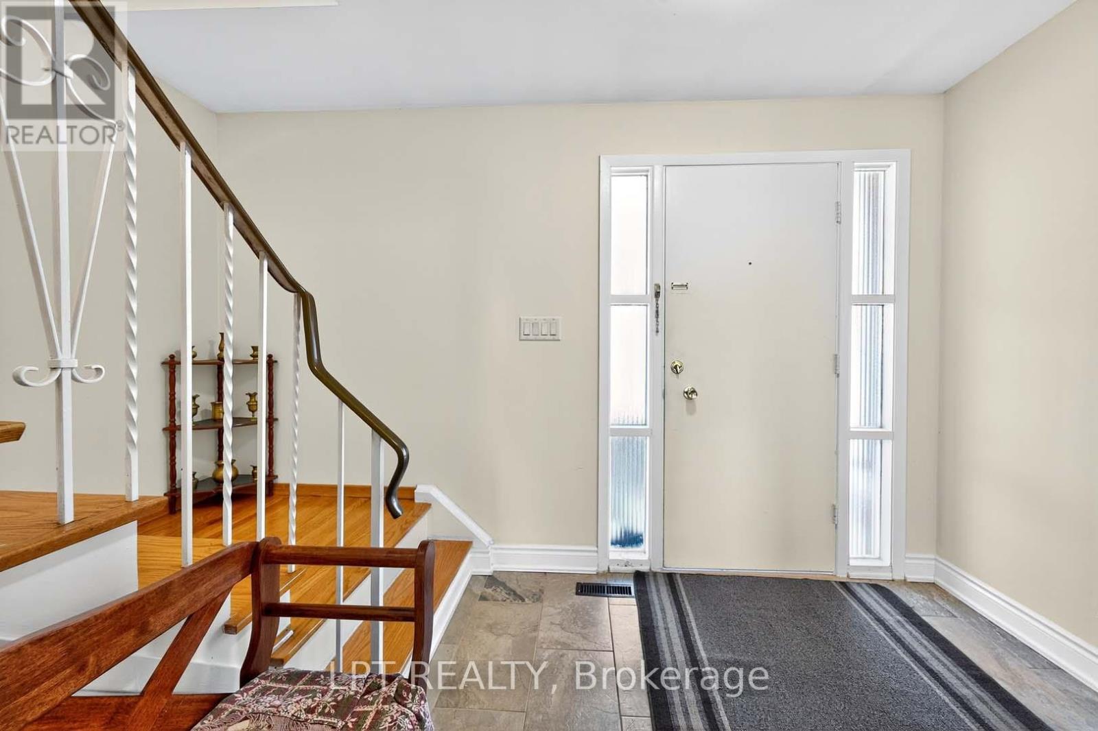 49 Kentish Crescent, Toronto, Ontario  M1S 2Z3 - Photo 6 - E12389381