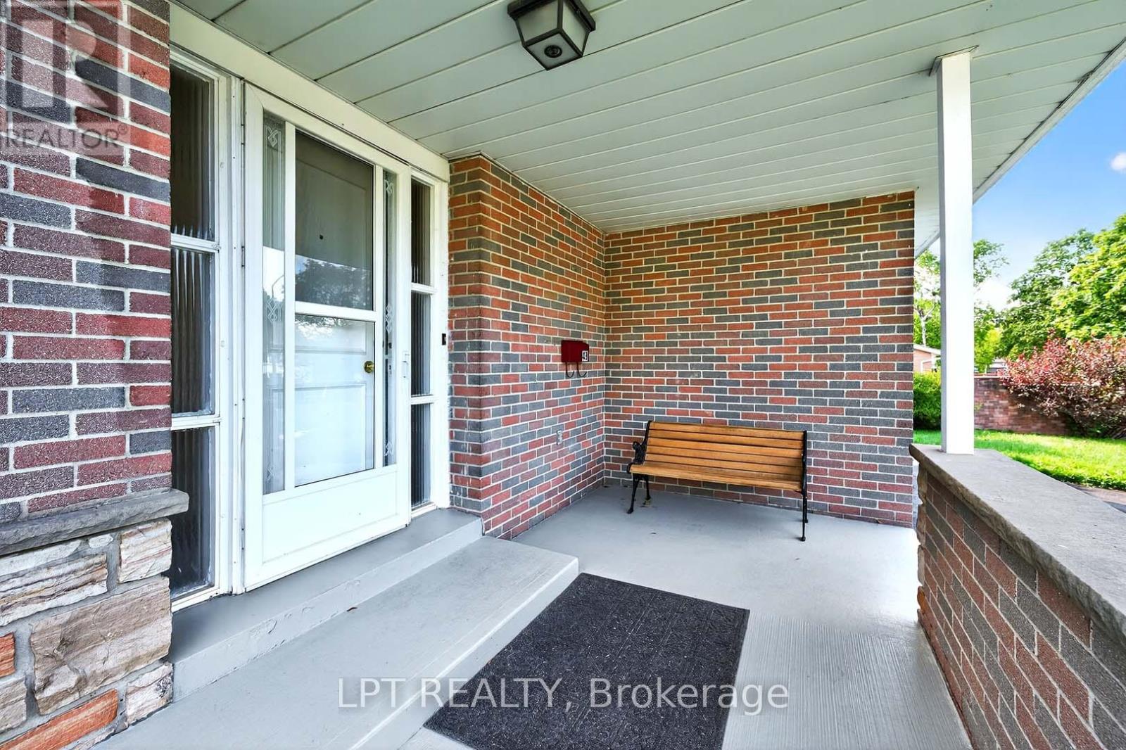 49 Kentish Crescent, Toronto, Ontario  M1S 2Z3 - Photo 4 - E12389381
