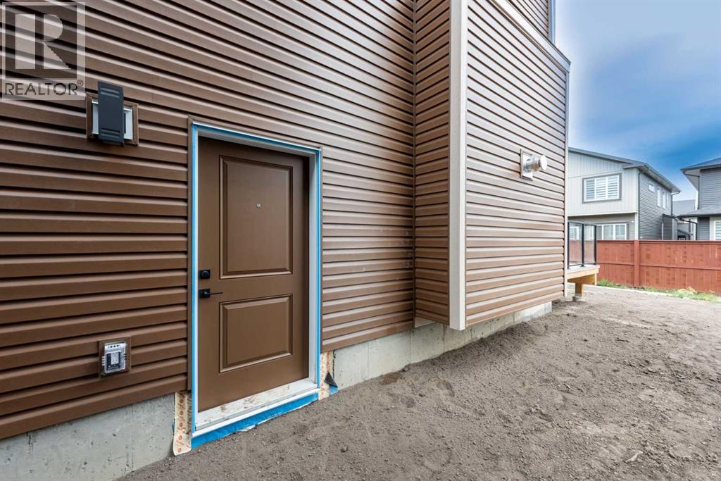 1102 Midtown Avenue Sw, Airdrie, Alberta  T4B 5N1 - Photo 48 - A2253563