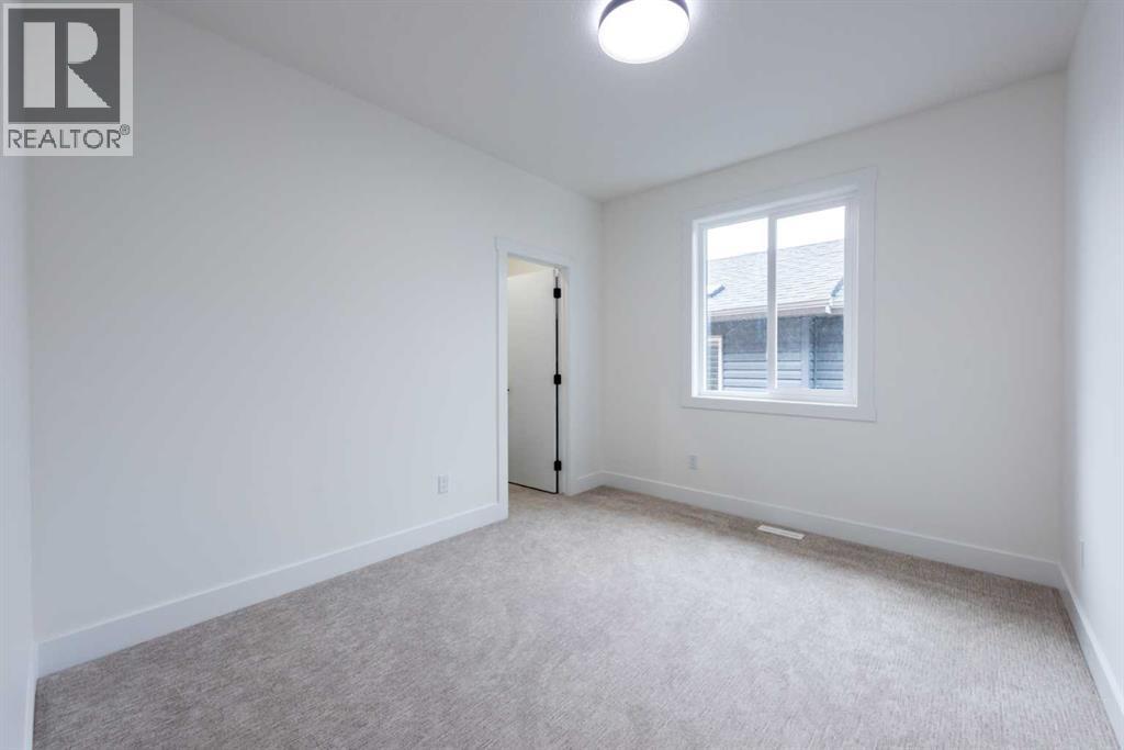 1102 Midtown Avenue Sw, Airdrie, Alberta  T4B 5N1 - Photo 35 - A2253563