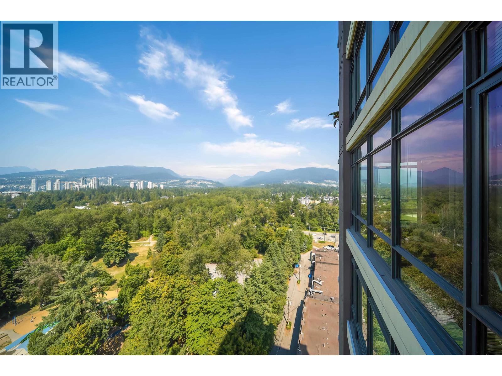 2203 2789 Shaughnessy Street, Port Coquitlam, British Columbia  V3C 0C3 - Photo 8 - R3045778