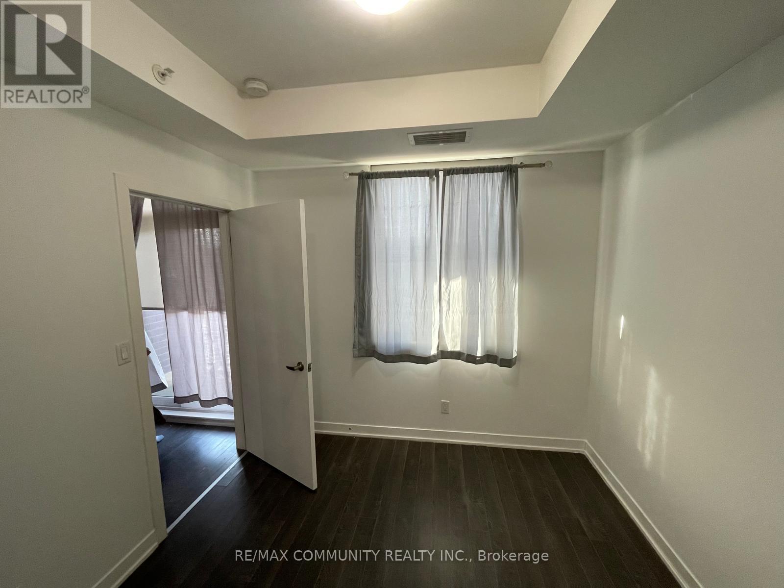 216 - 3560 St Clair Avenue E, Toronto, Ontario  M1K 0A9 - Photo 7 - E12393116