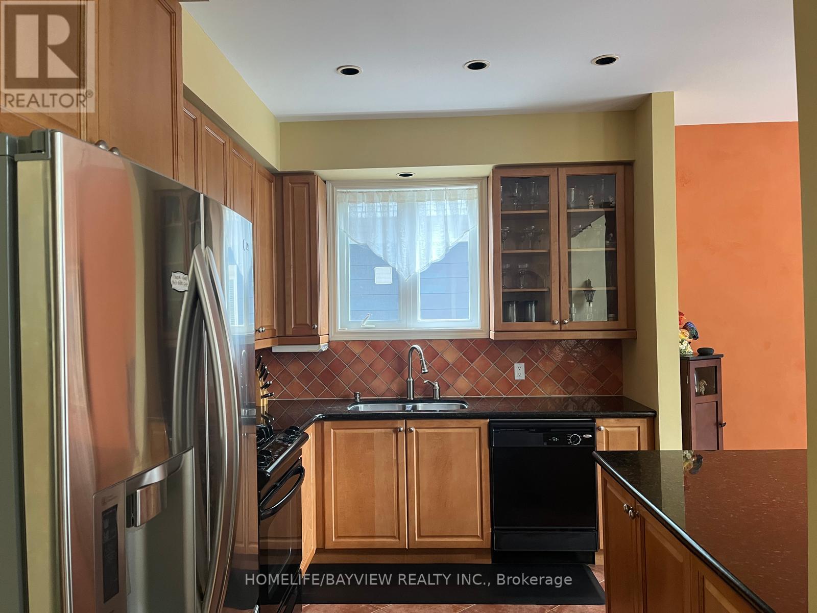 5 Newport Boulevard, Collingwood, Ontario  L9Y 4Y8 - Photo 3 - S12393112