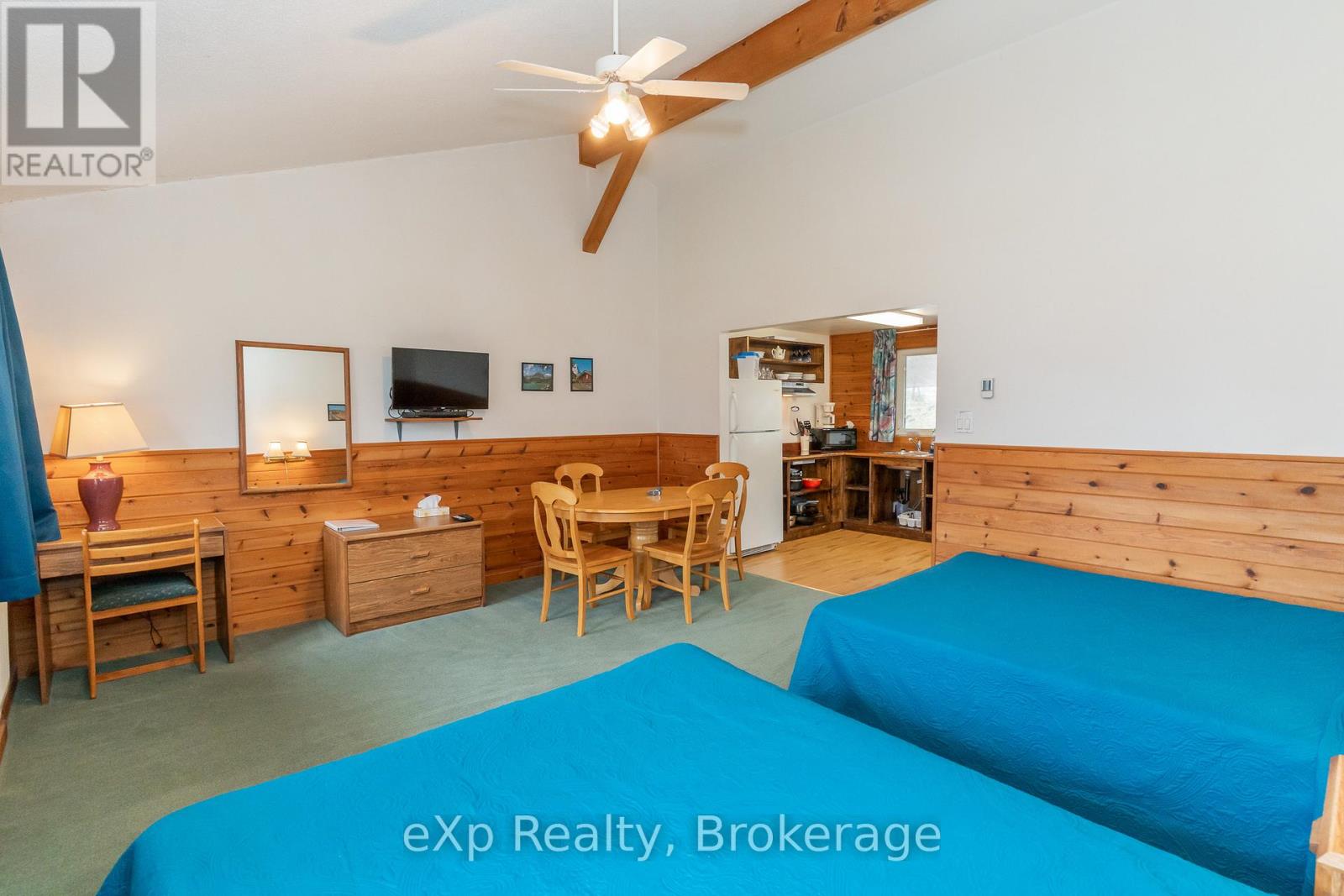 5333 Highway 124 Highway, Magnetawan, Ontario  P0A 1P0 - Photo 14 - X12393140