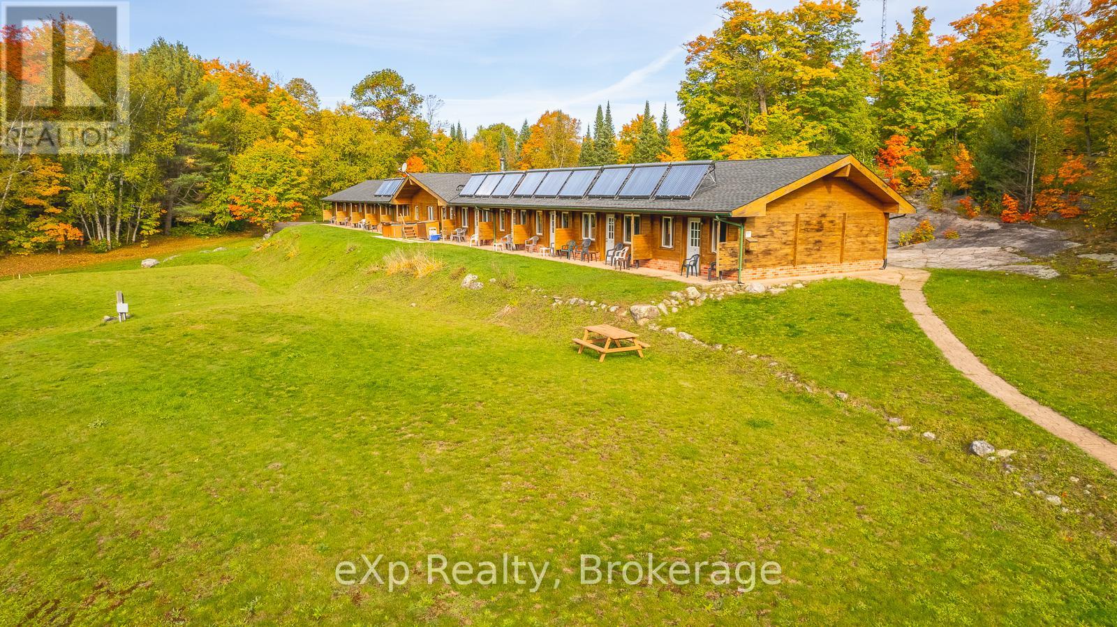 5333 Highway 124 Highway, Magnetawan, Ontario  P0A 1P0 - Photo 3 - X12393140