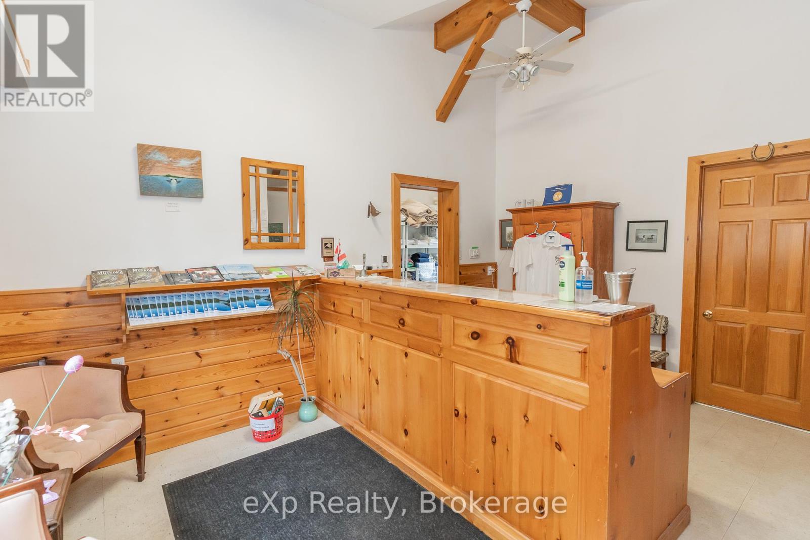 5333 Highway 124 Highway, Magnetawan, Ontario  P0A 1P0 - Photo 8 - X12393140