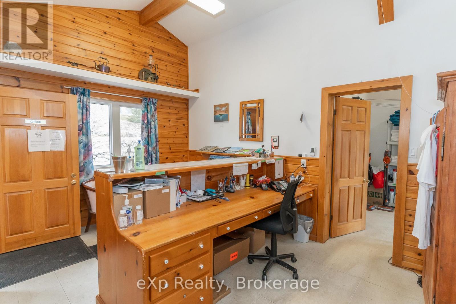 5333 Highway 124 Highway, Magnetawan, Ontario  P0A 1P0 - Photo 9 - X12393140