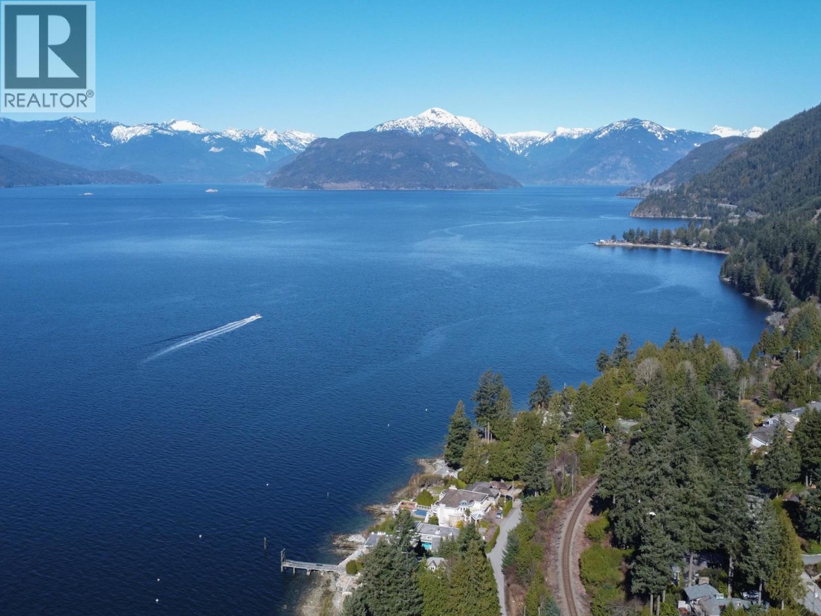 15 Oceanview Road, Lions Bay, British Columbia  V0N 2E0 - Photo 36 - R3045854