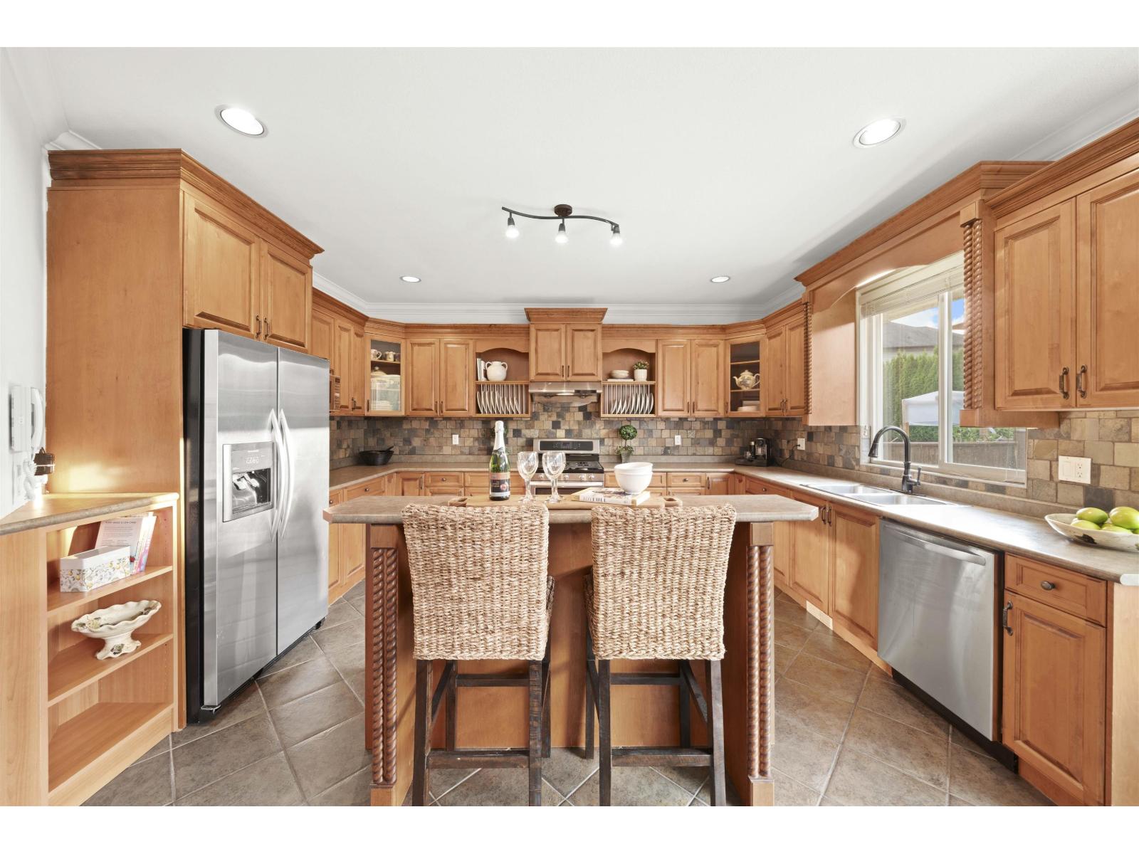 6353 166 Street, Surrey, British Columbia  V3S 0W2 - Photo 11 - R3046007
