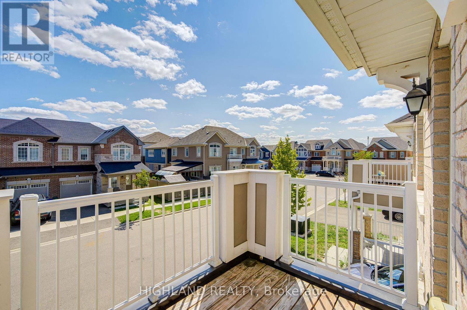 283 Murlock Heights, Milton, Ontario  L9E 1C2 - Photo 13 - W12393125