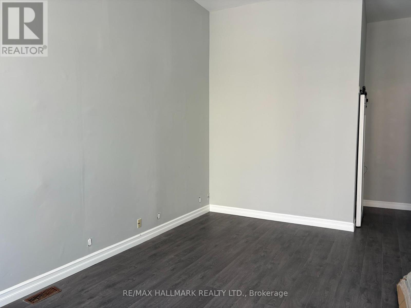 221-223 Dundas Street, London East (East K), Ontario  M6A 1H1 - Photo 5 - X12393101