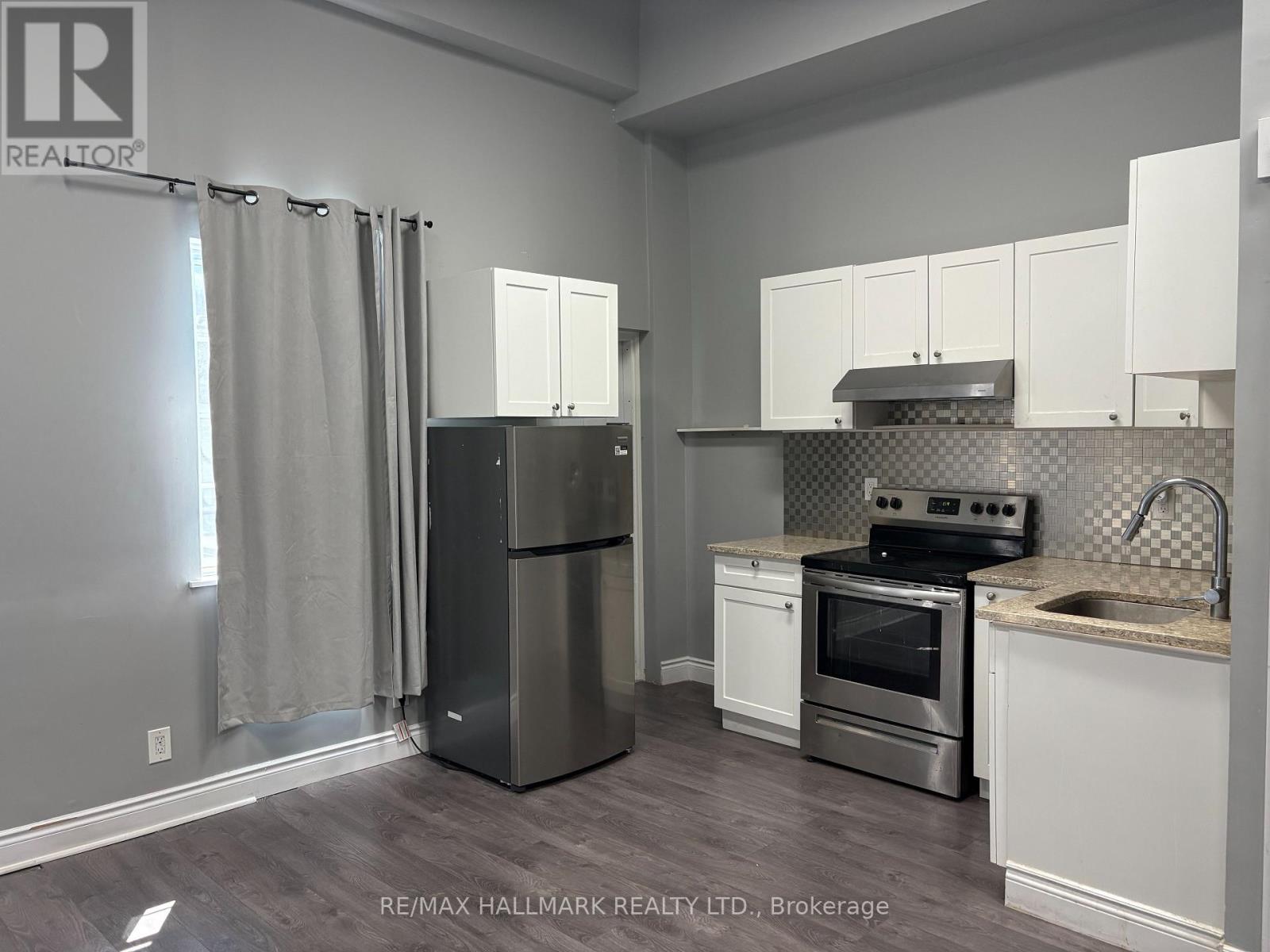 221-223 Dundas Street, London East (East K), Ontario  M6A 1H1 - Photo 7 - X12393101