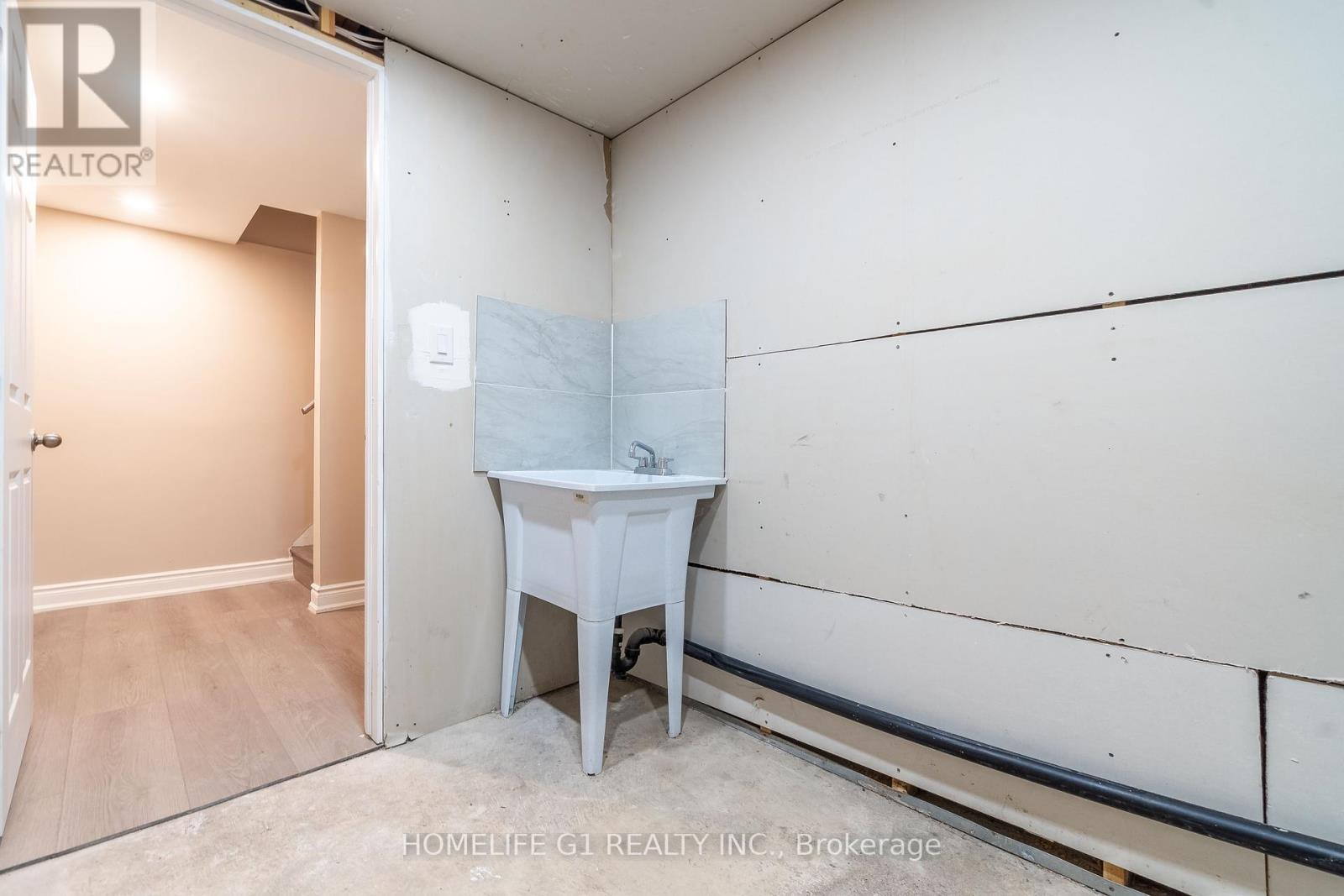 38 - 1600 Culver Drive, London East, Ontario  N5V 3H5 - Photo 31 - X12393114