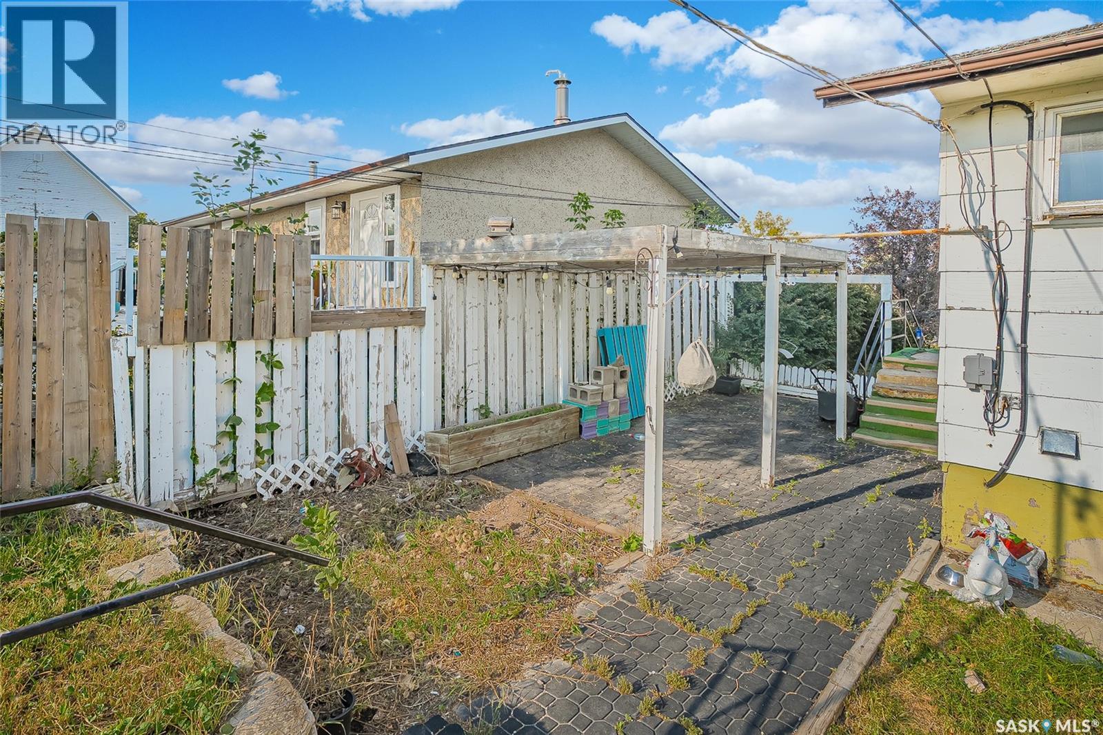 308 3rd Avenue, Young, Saskatchewan  S0K 4Y0 - Photo 35 - SK017803
