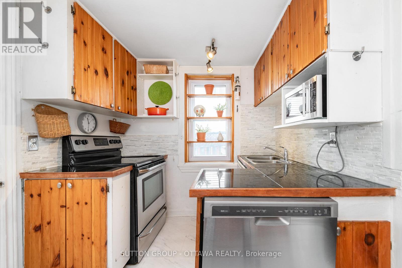186 Mcgillivray Street, Ottawa, Ontario  K1S 1K8 - Photo 17 - X12393155