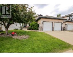 49 Leung Close Lancaster Green, Red Deer, Ca