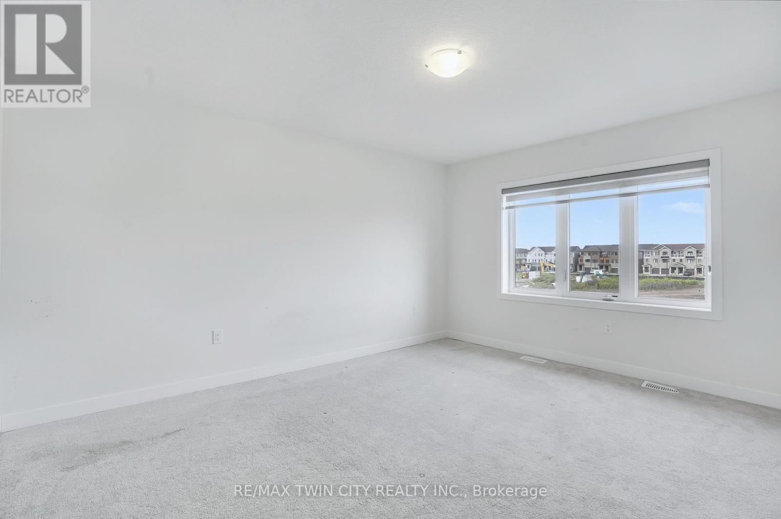 200 Wilmot Road, Brantford, Ontario  N3T 0W7 - Photo 23 - X12393138